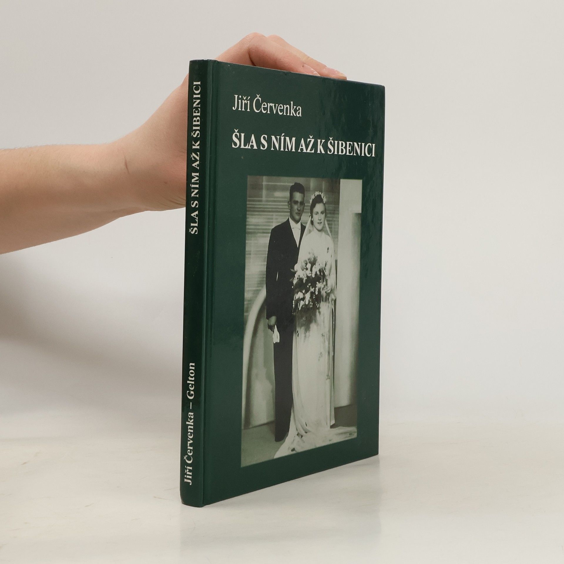 Šla s ním až k šibenici