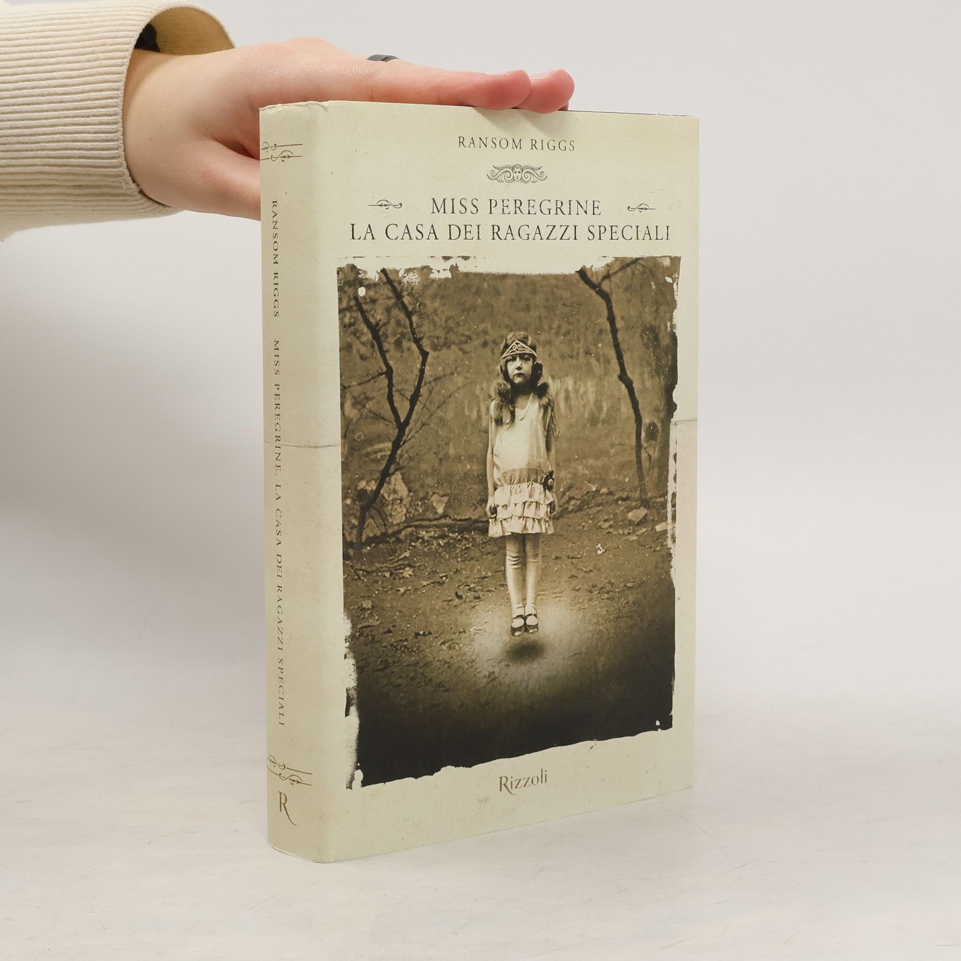 Ransom Riggs La casa dei ragazzi speciali. Miss Peregrine