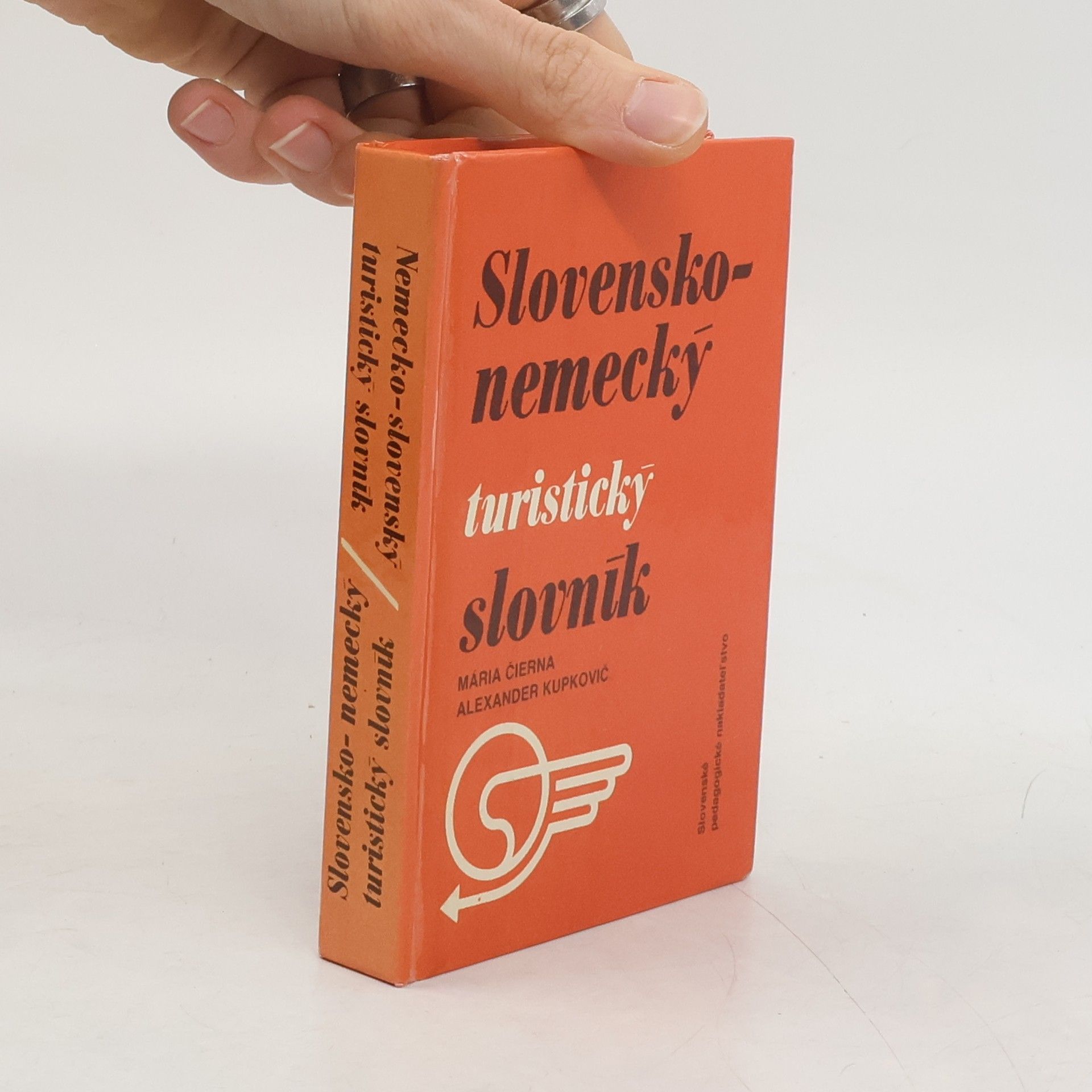 Mária Čierna Slovensko-nemecký turistický slovník