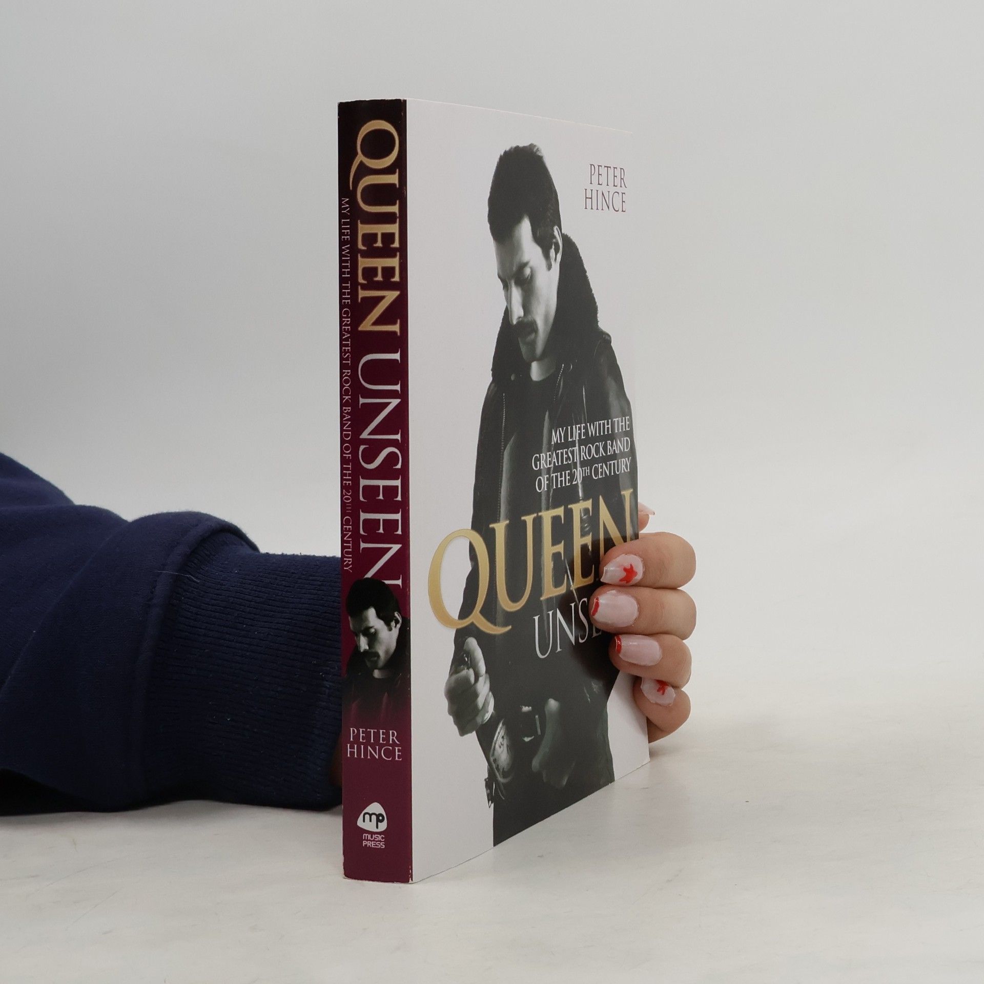 Peter Hince Queen Unseen