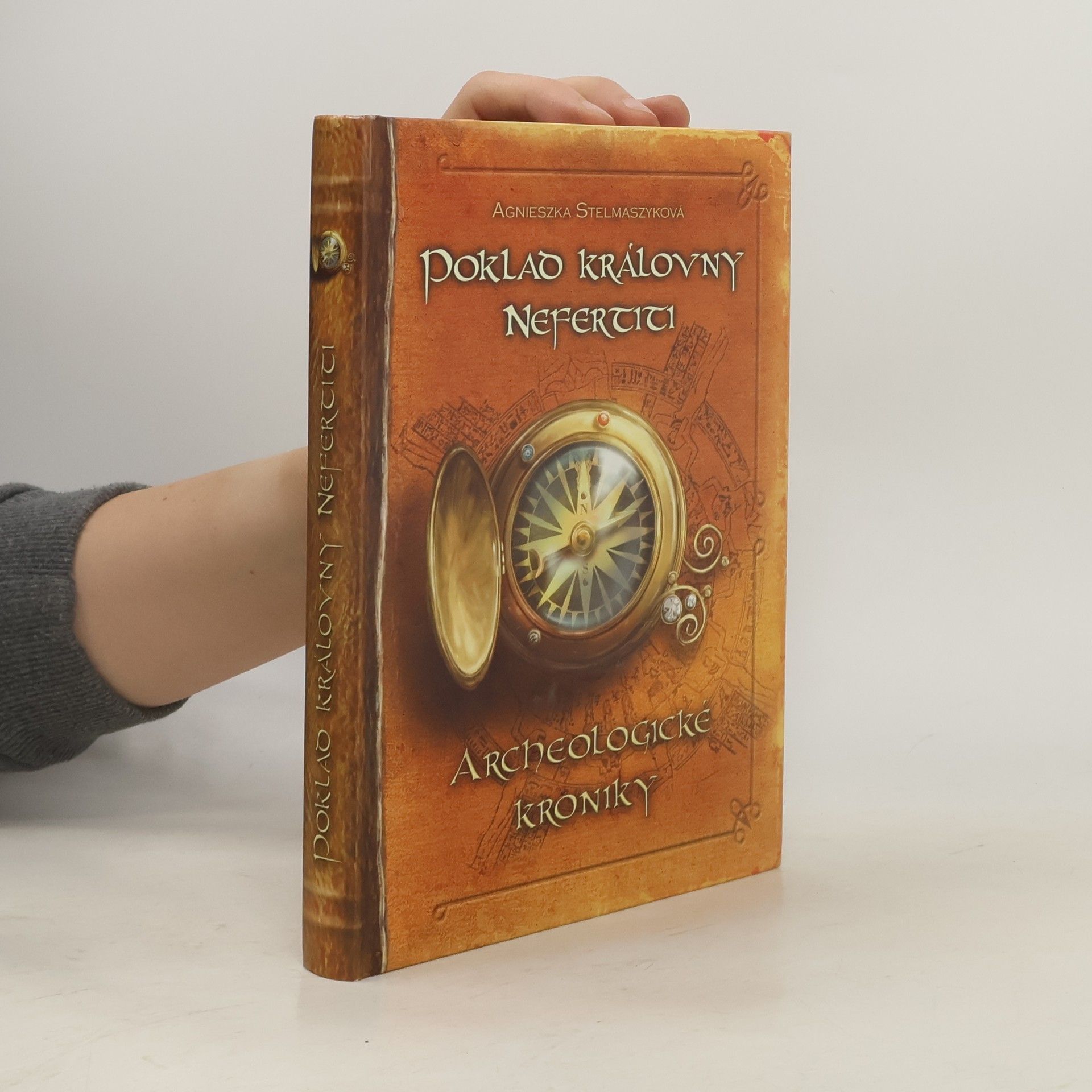 Agnieszka Stelmaszyk Poklad královny Nefertiti