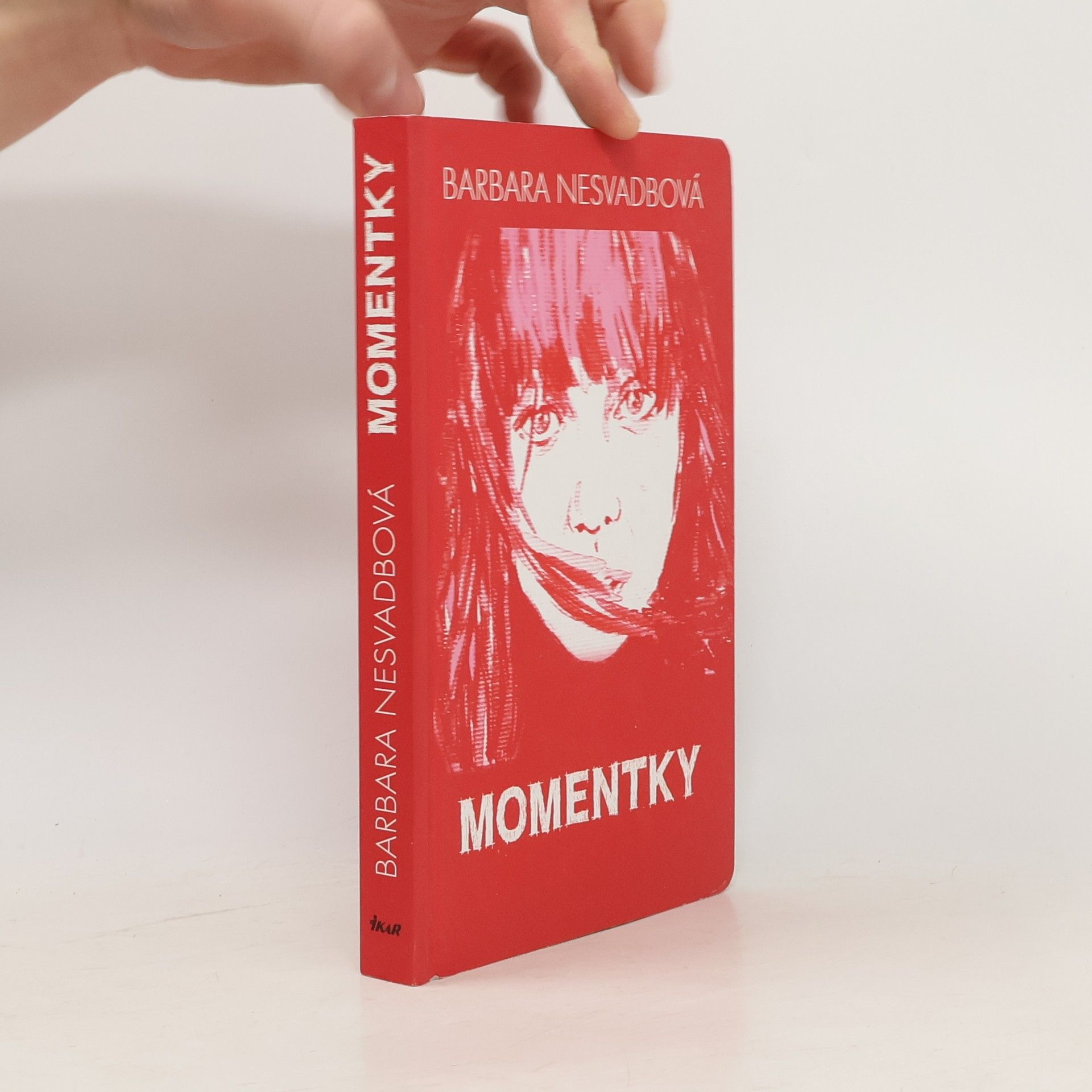 Barbara Nesvadbová Momentky