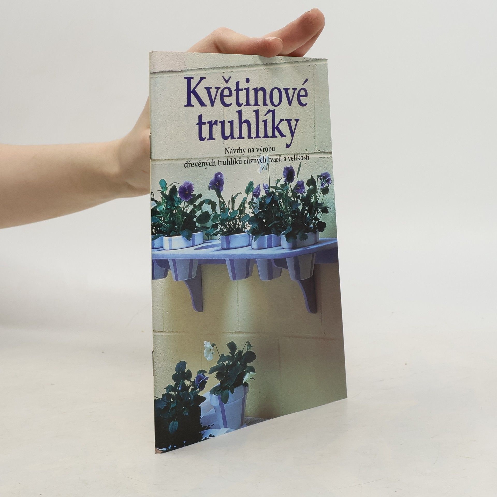 Richard Rutherford Květinové truhlíky