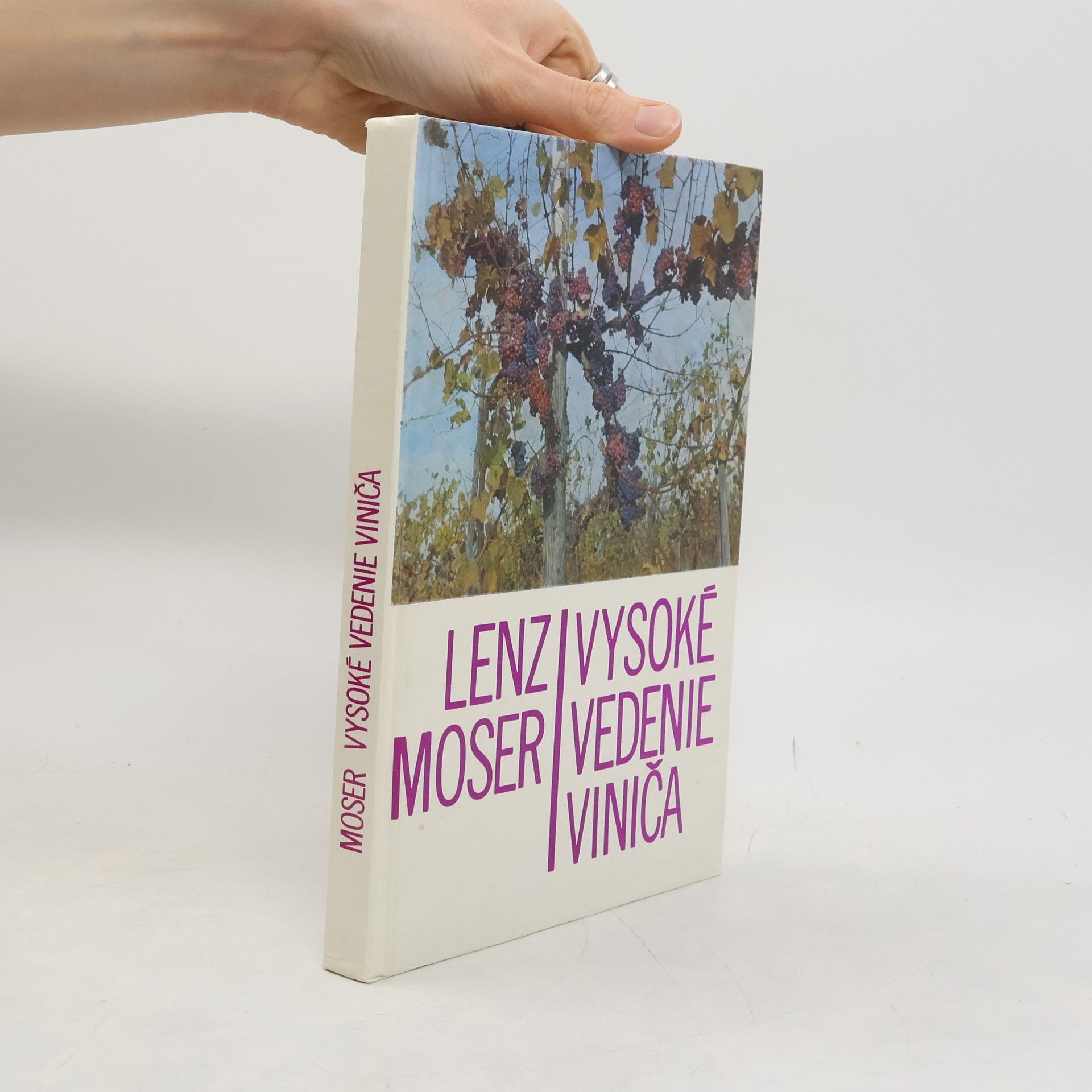 Lens Moser Vysoké vedenie viniča