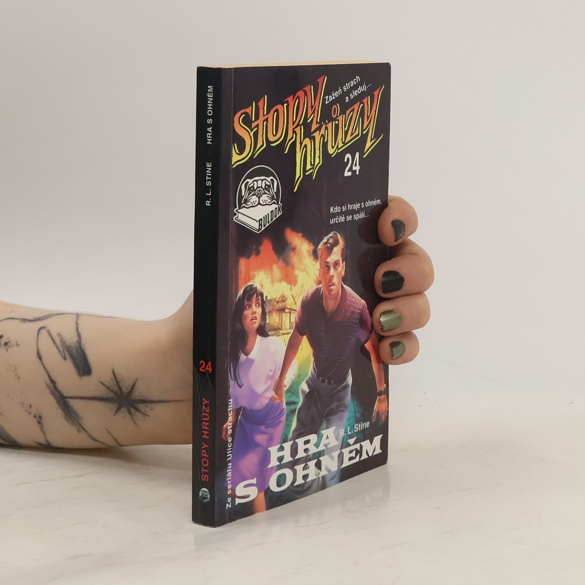 R. L. Stine Stopy hrůzy 24. Hra s ohněm