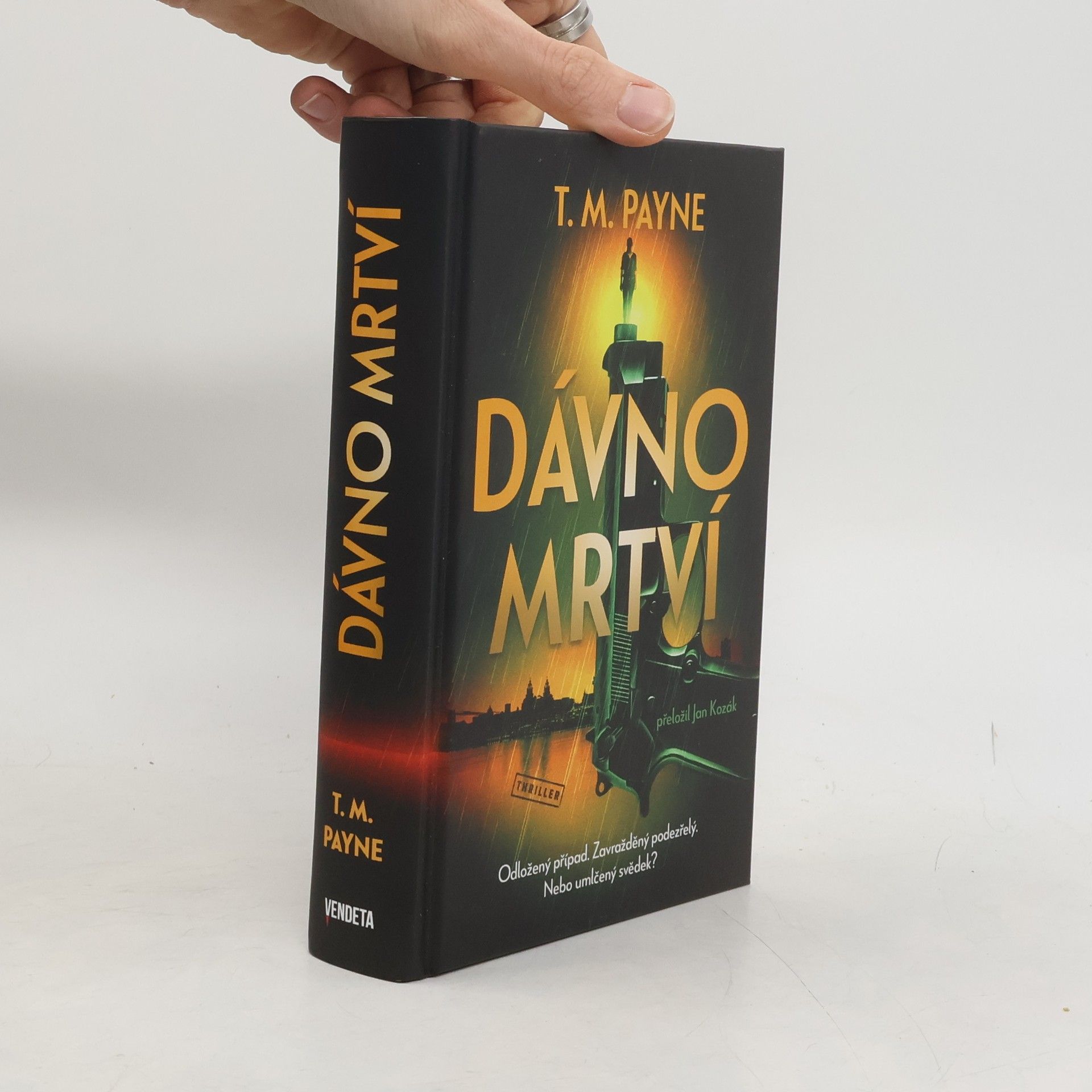 Dávno mrtví