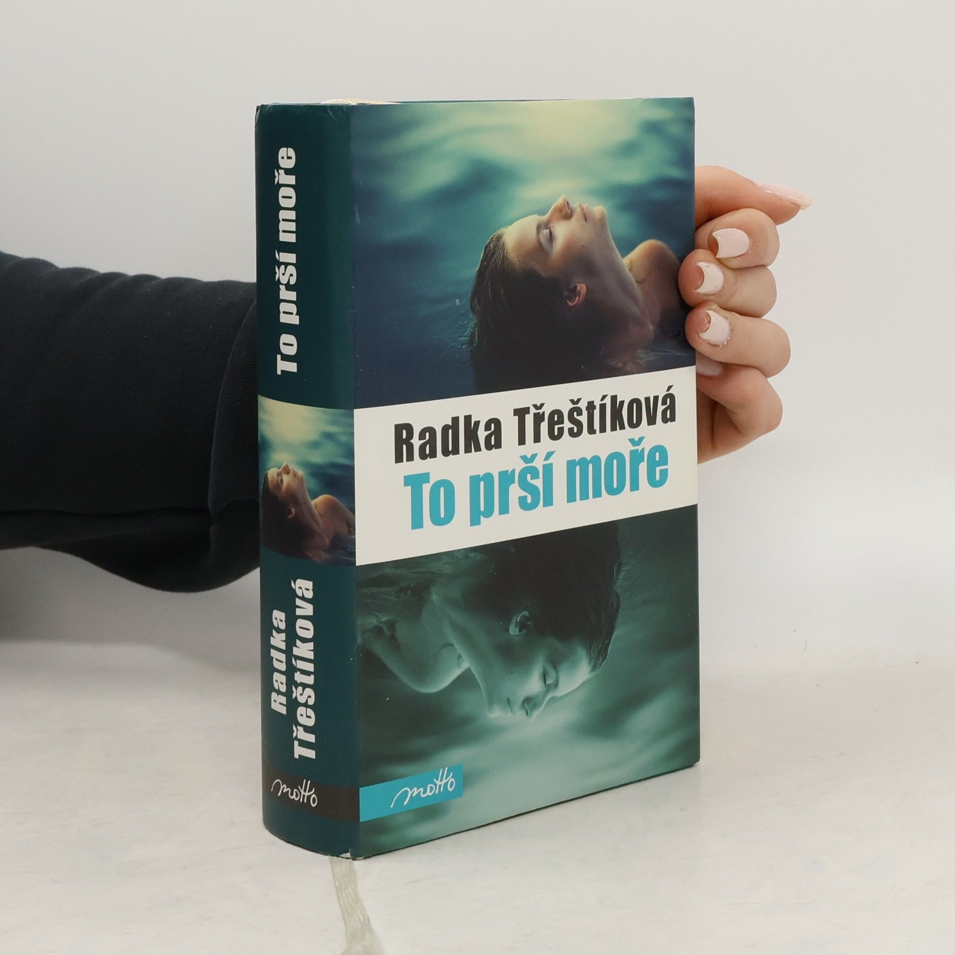 Radka Třeštíková To prší moře