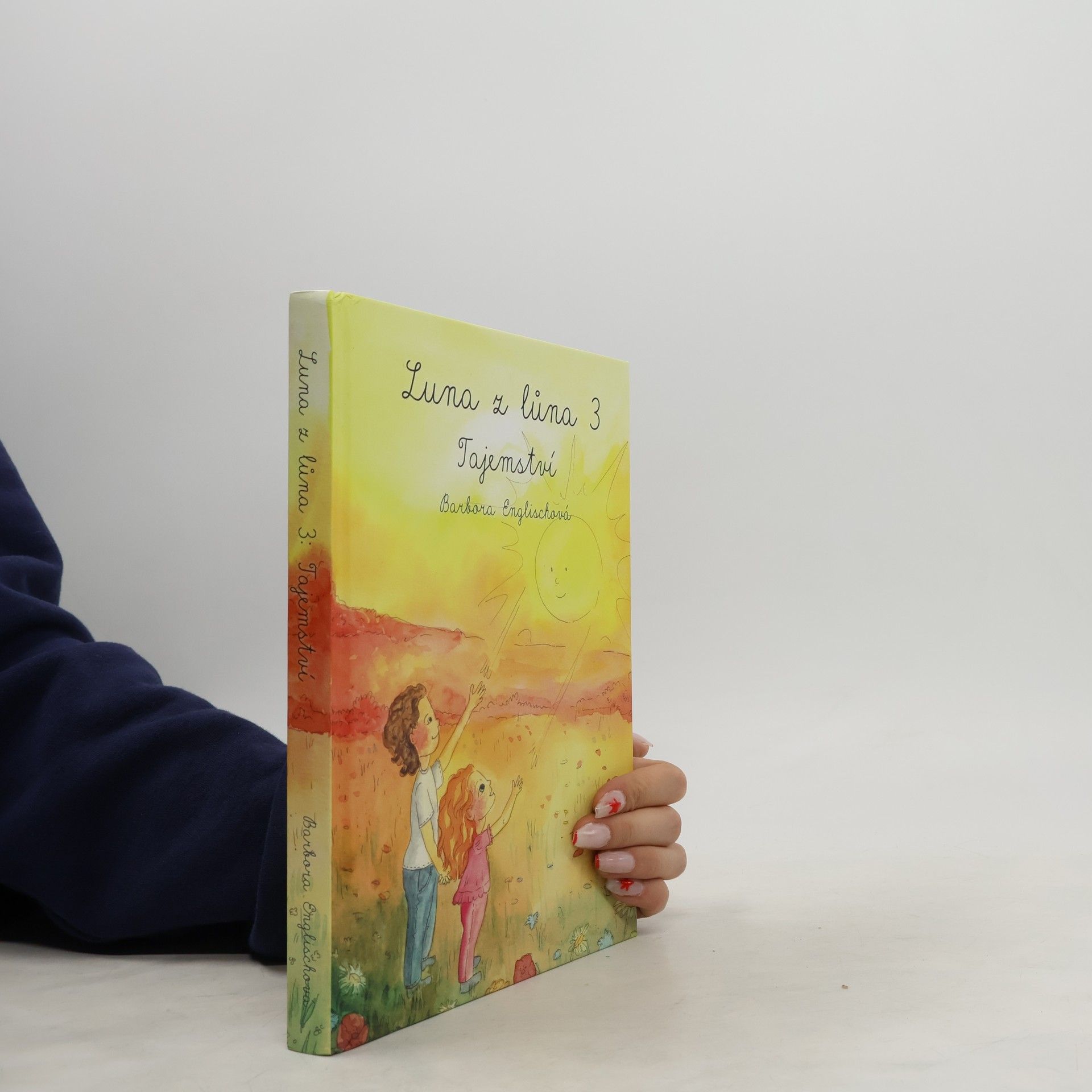 Barbora Englischová Luna z lůna. 3, Tajemství