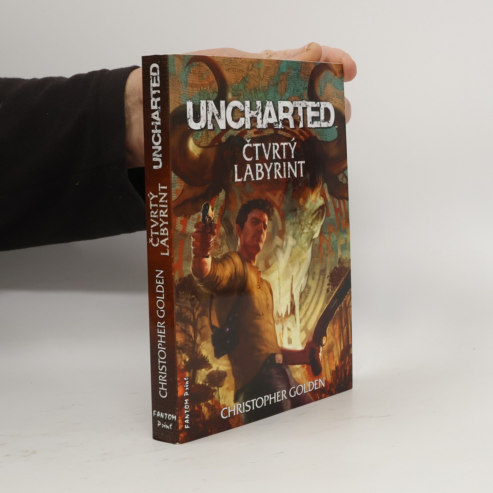 Christopher Golden Uncharted. Čtvrtý labyrint