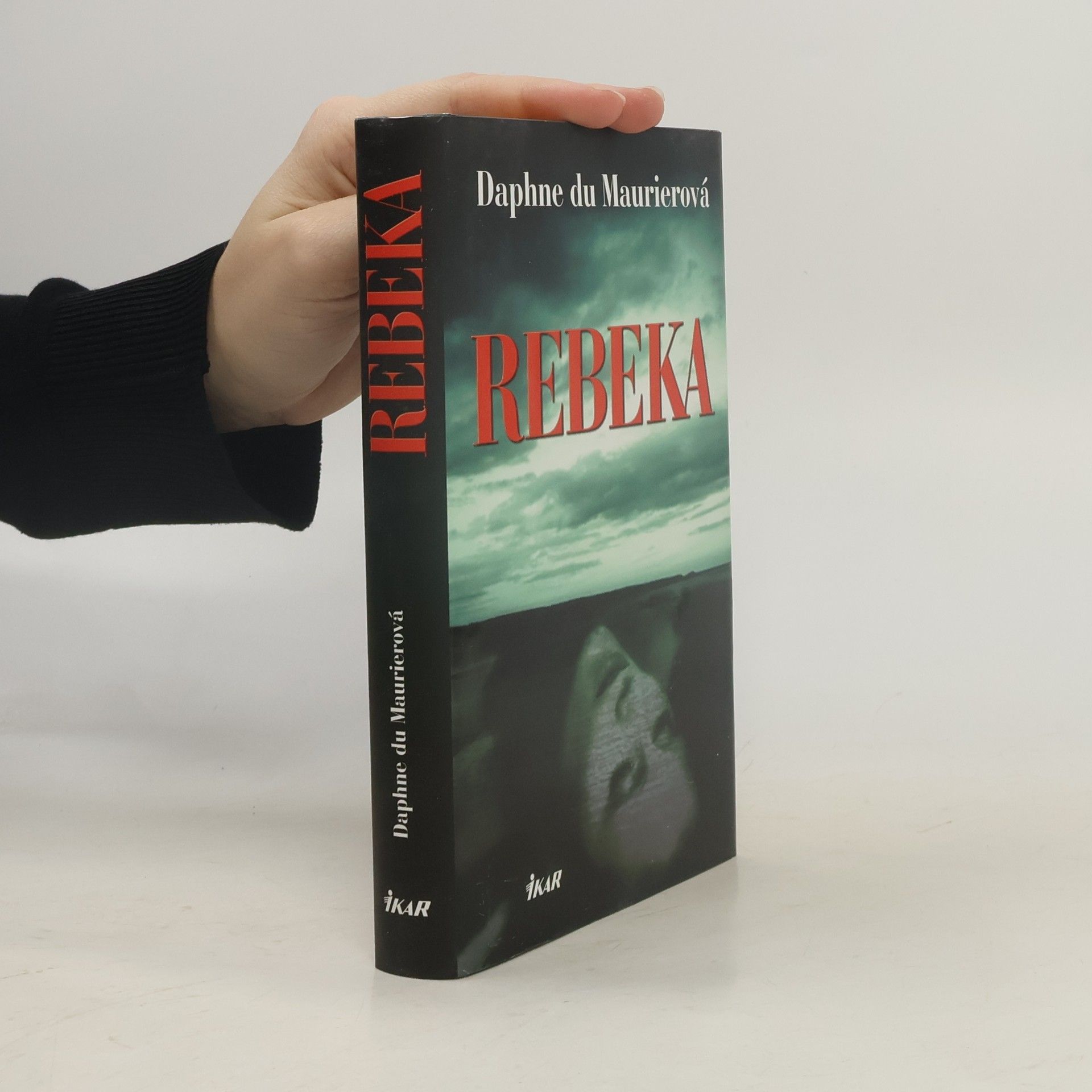 Daphne du Maurier Rebeka