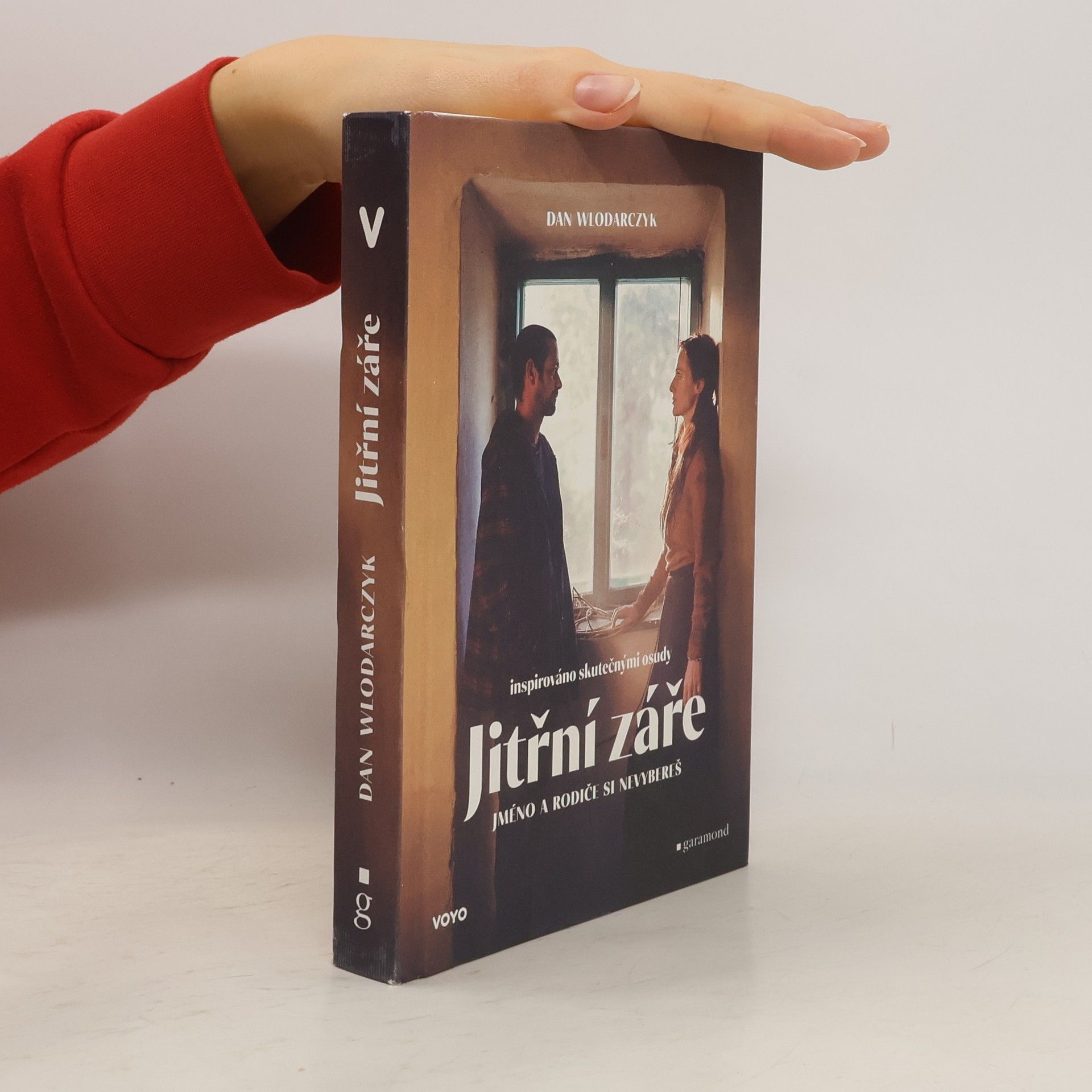 Dan Wlodarczyk Jitřní záře. Jméno a rodiče si nevybereš