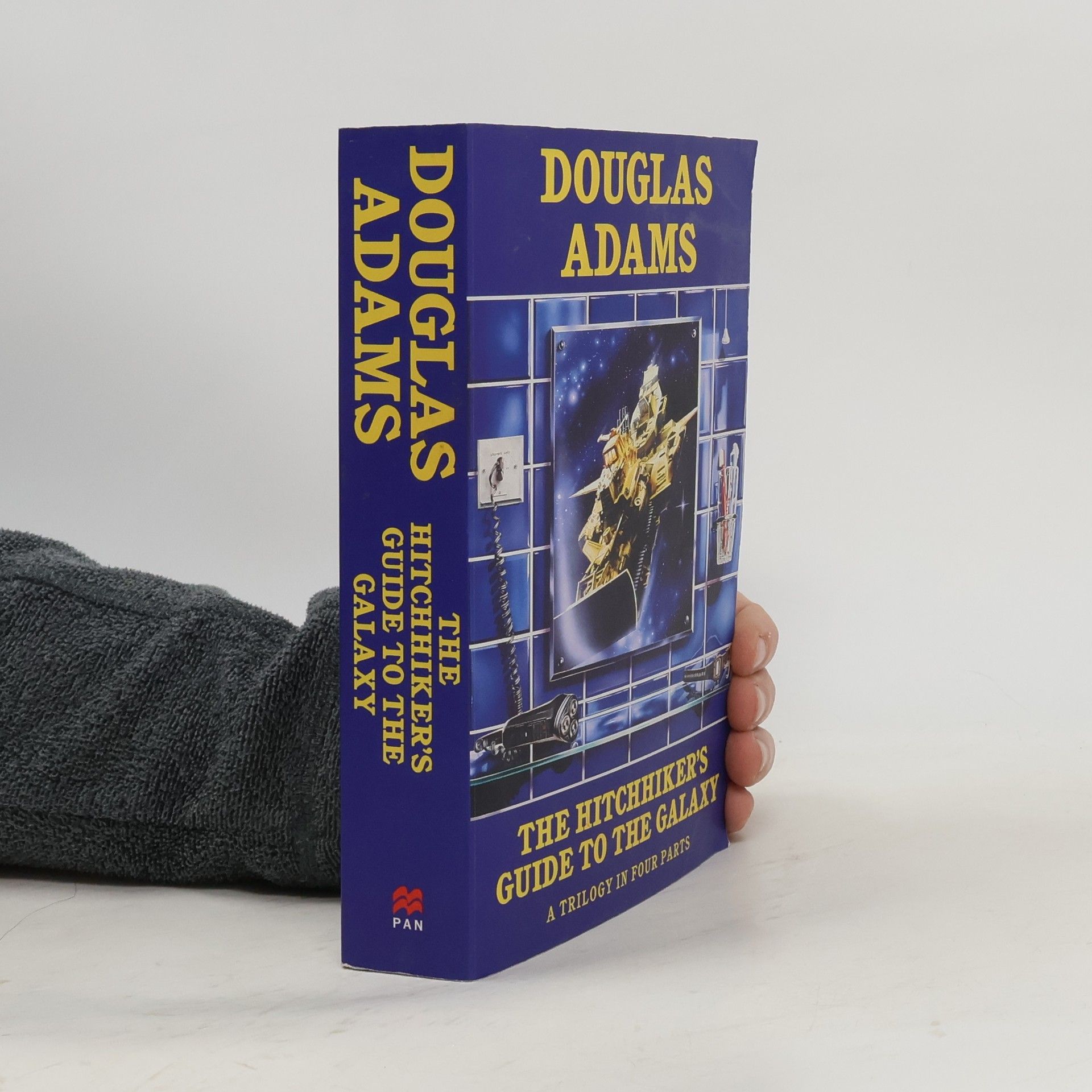 Douglas Adams The Hitchhiker's Guide to the Galaxy