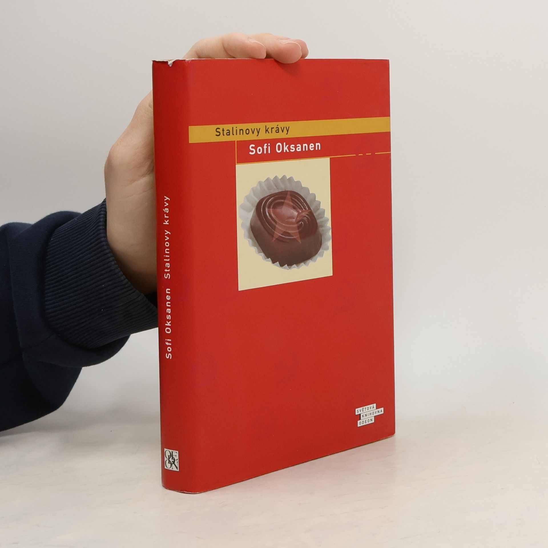 Sofi Oksanenová Stalinovy krávy