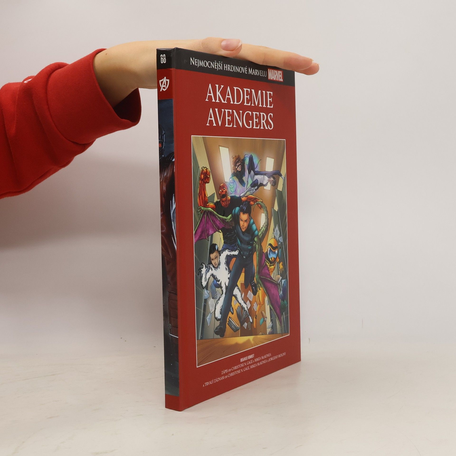 Christos N. Gage Akademie Avengers