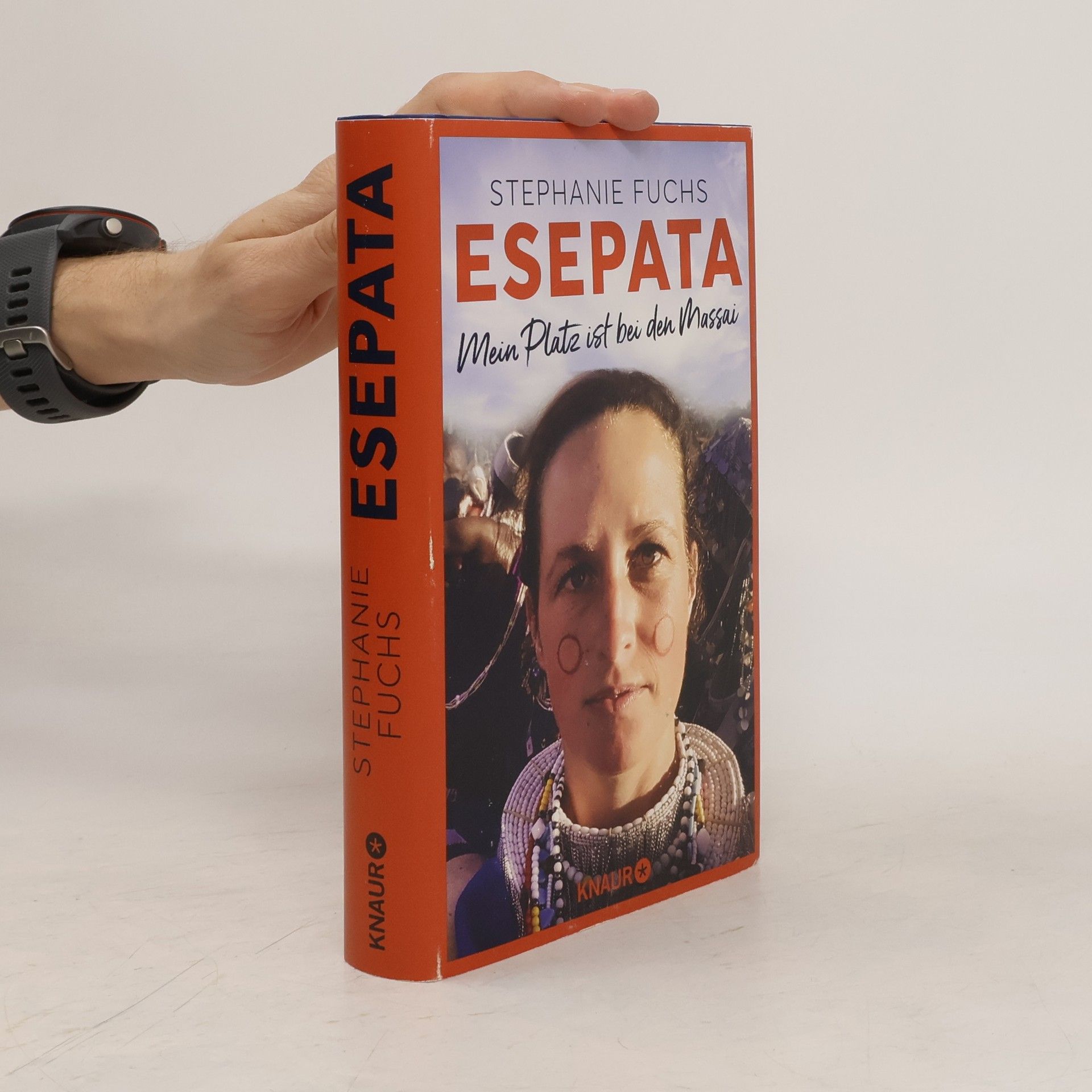 Stephanie Fuchs Esepata