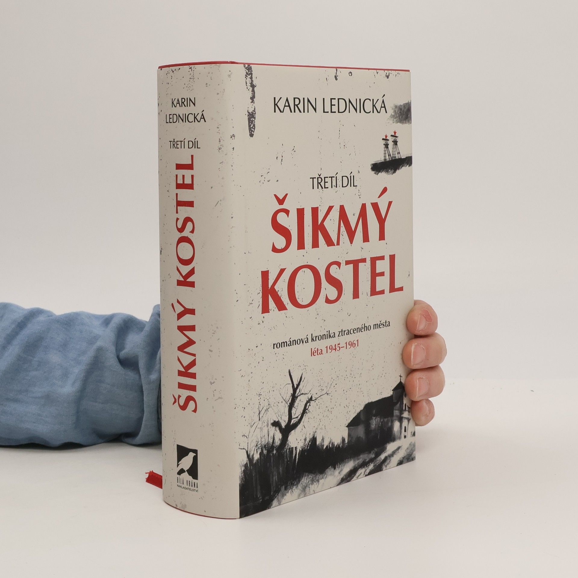 Karin Lednická Šikmý kostel 3