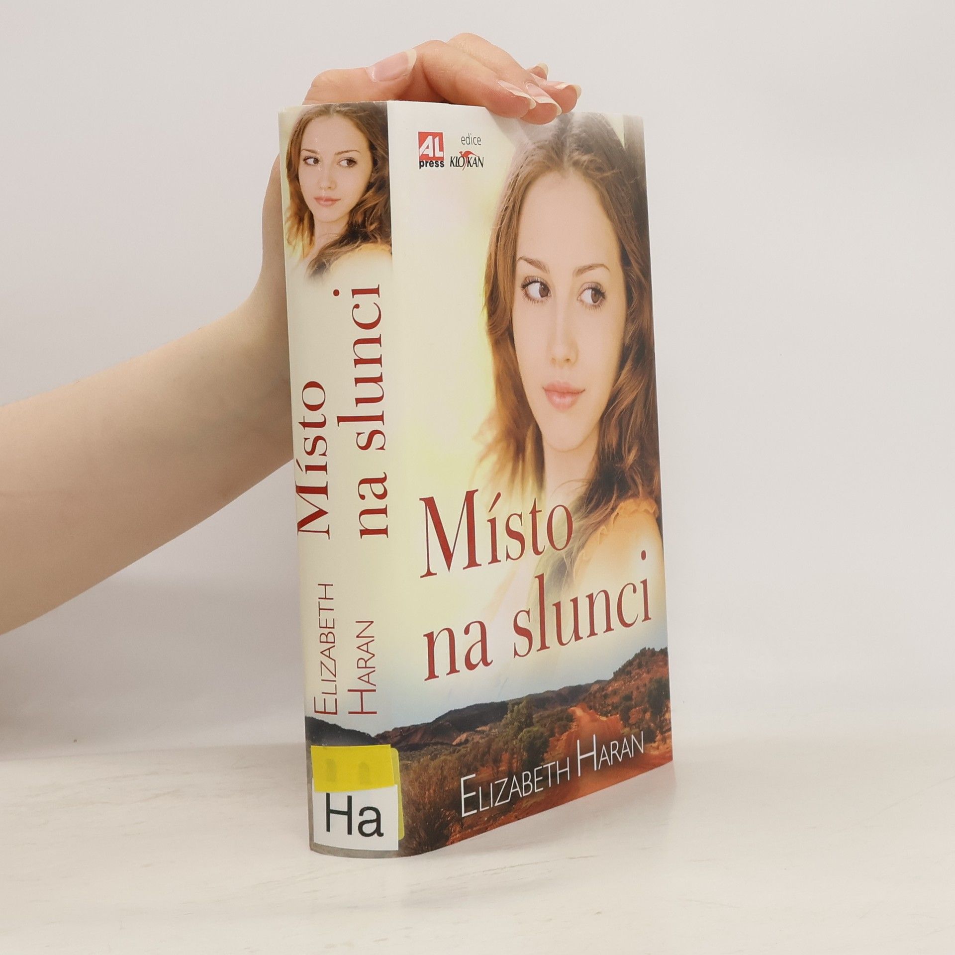 Elizabeth Haran Místo na slunci