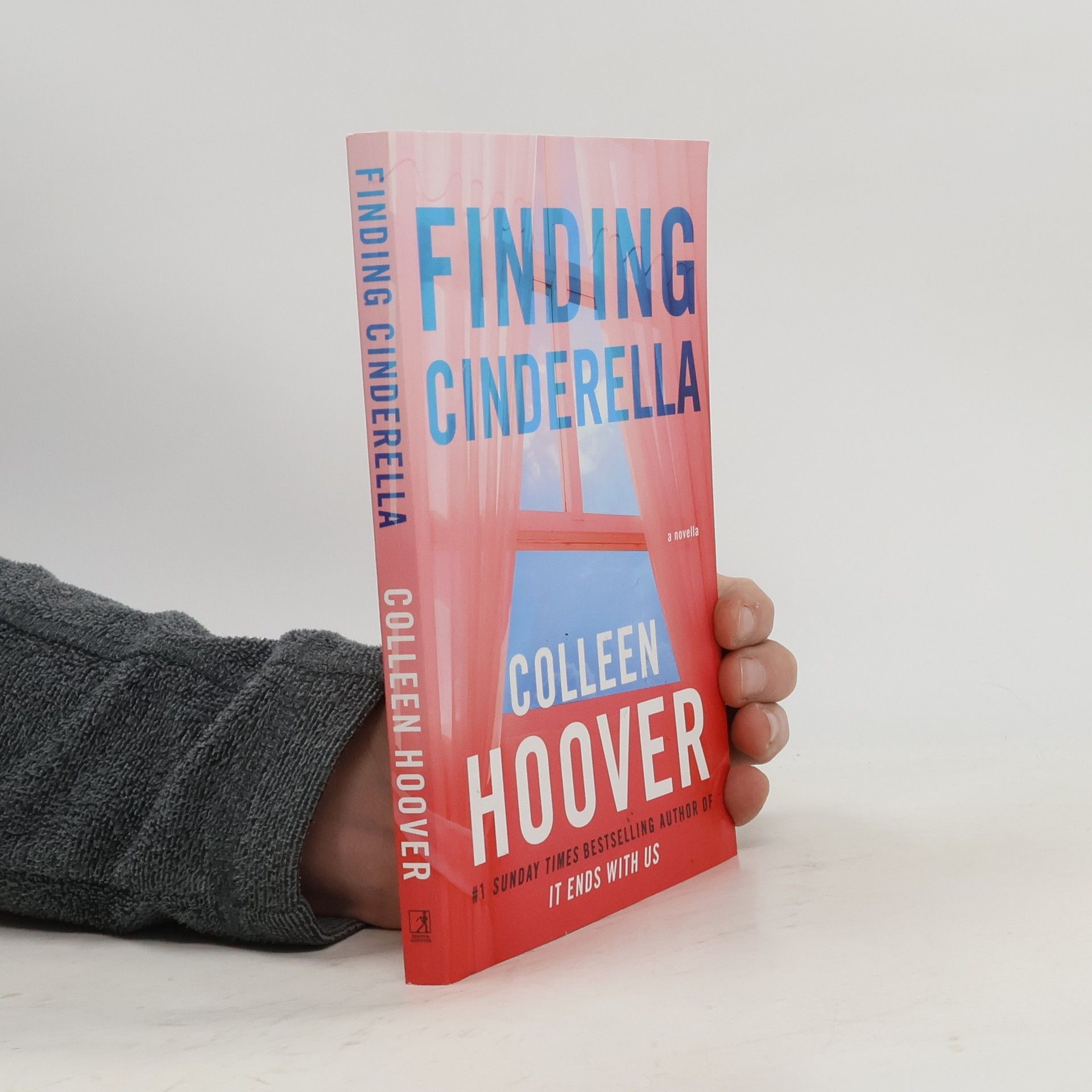 Colleen Hoover Finding Cinderella