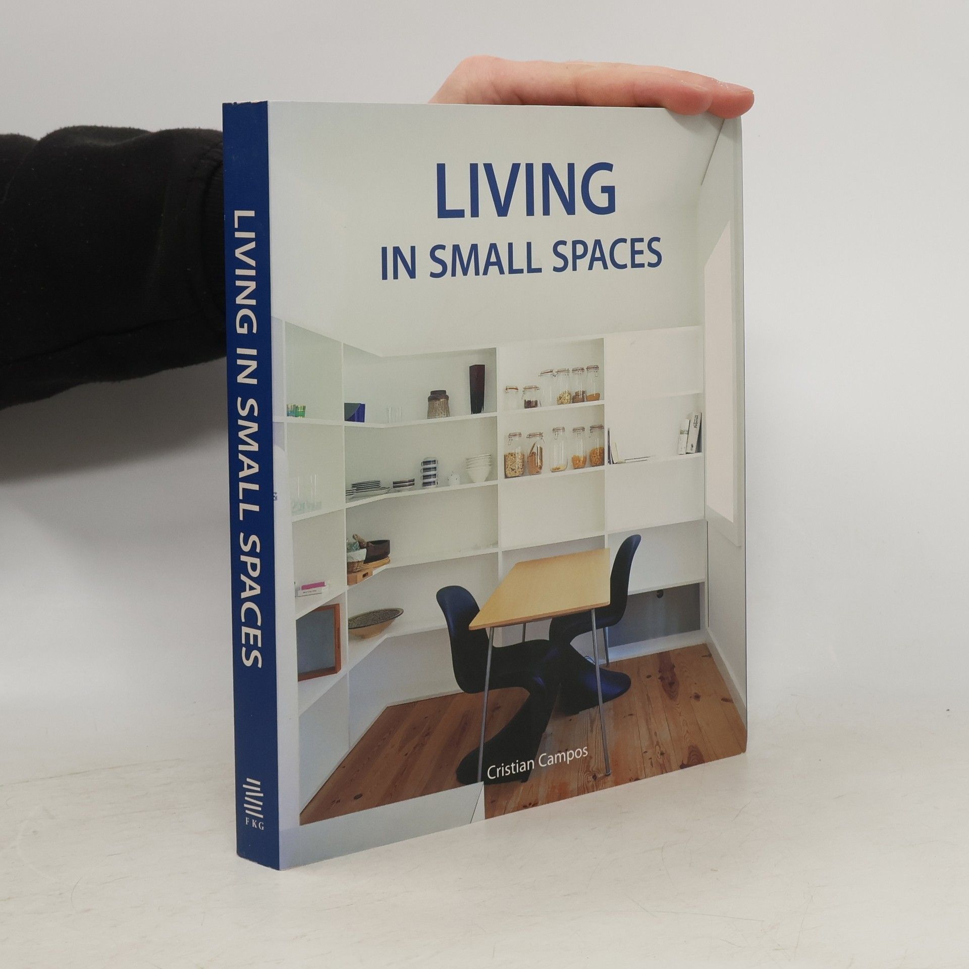 Kolektív autorov Living in Small Spaces