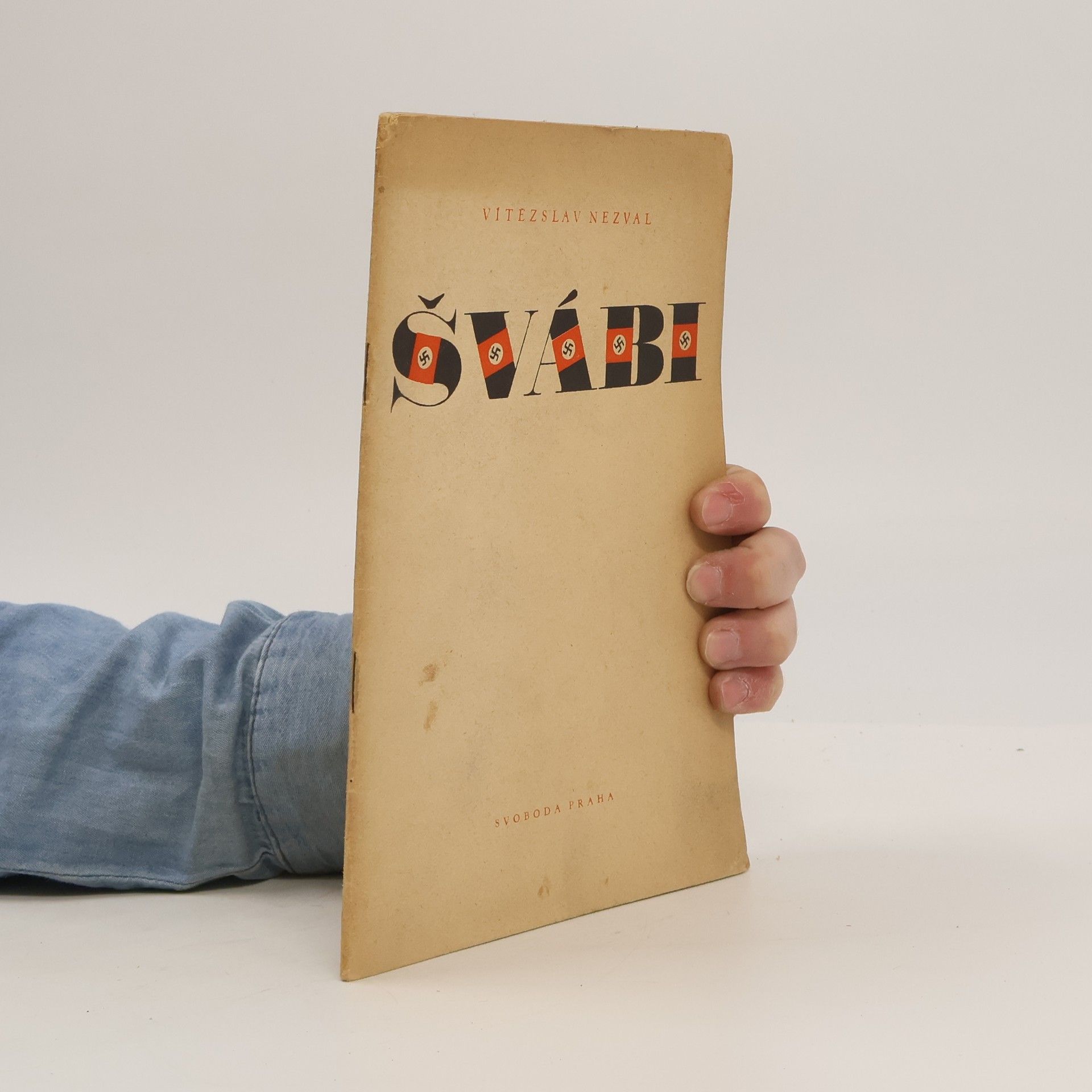 Vítězslav Nezval Švábi