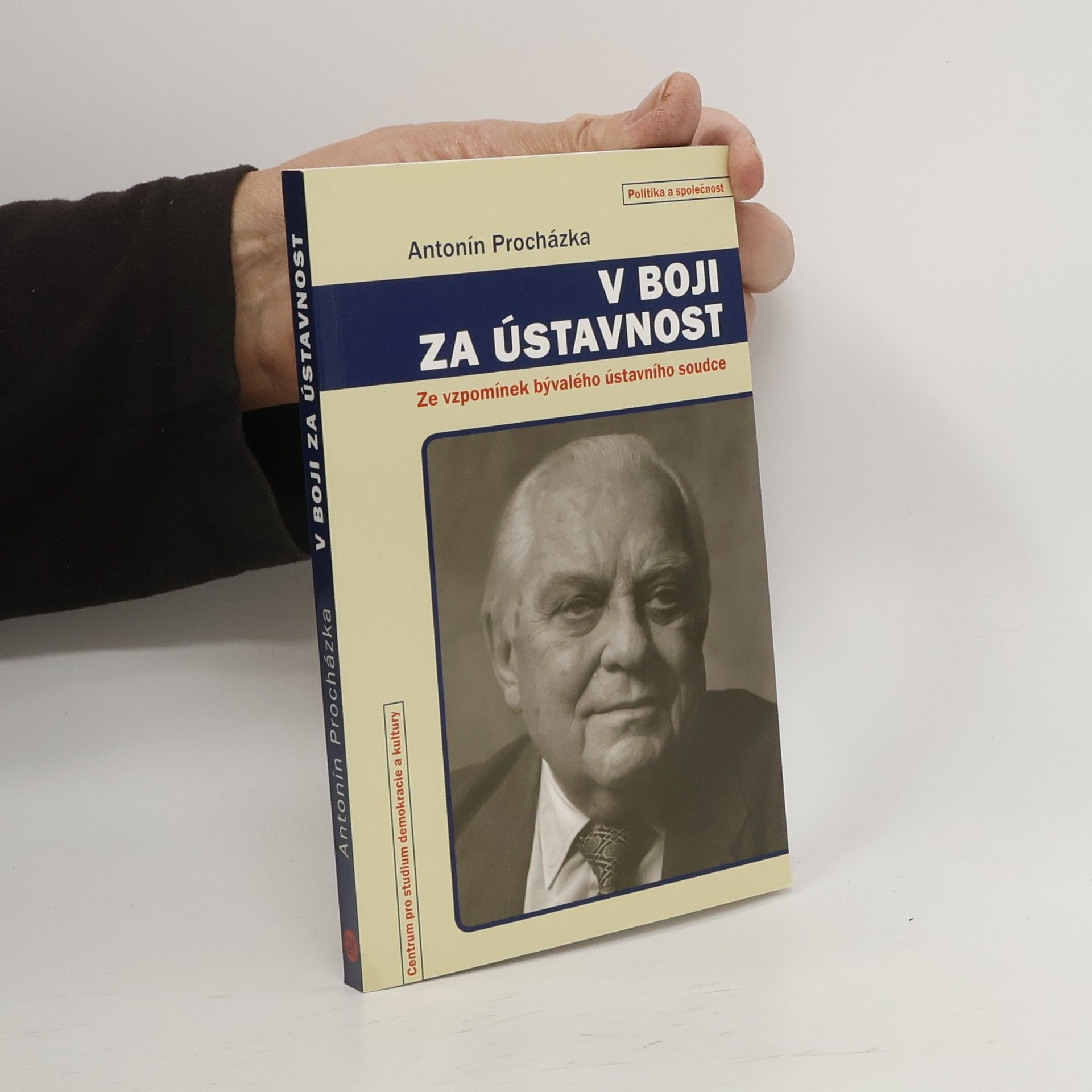 V boji za ústavnost