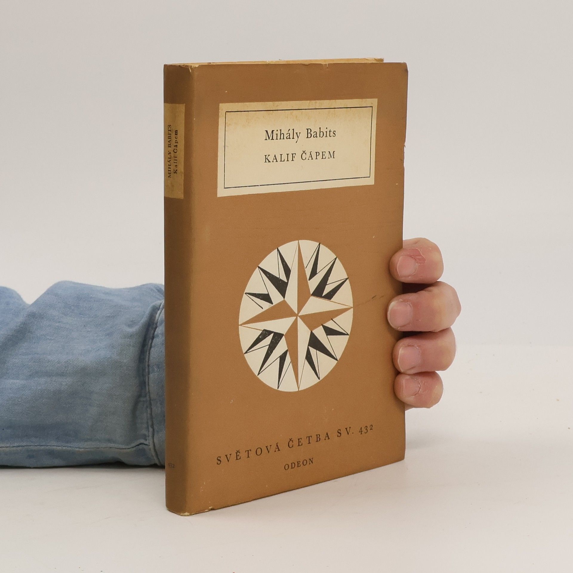 Mihály Babits Kalif čápem