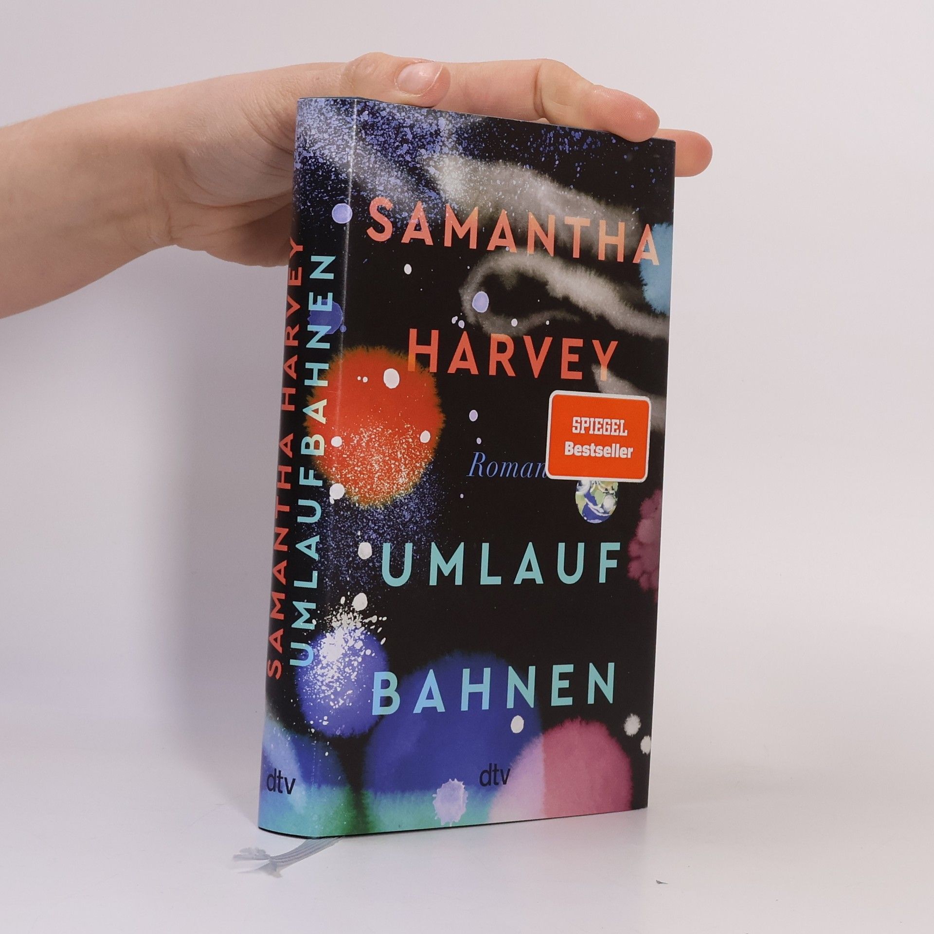 Samantha Harvey Umlaufbahnen. Roman
