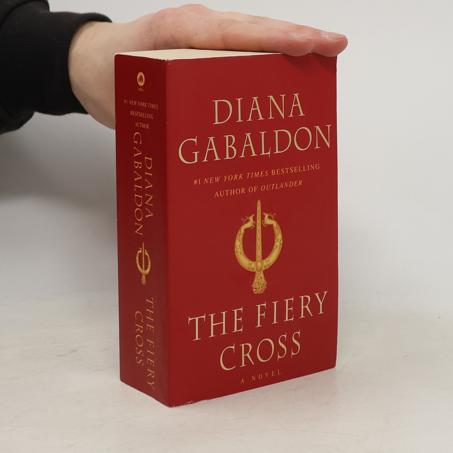 Diana Gabaldon The fiery cross