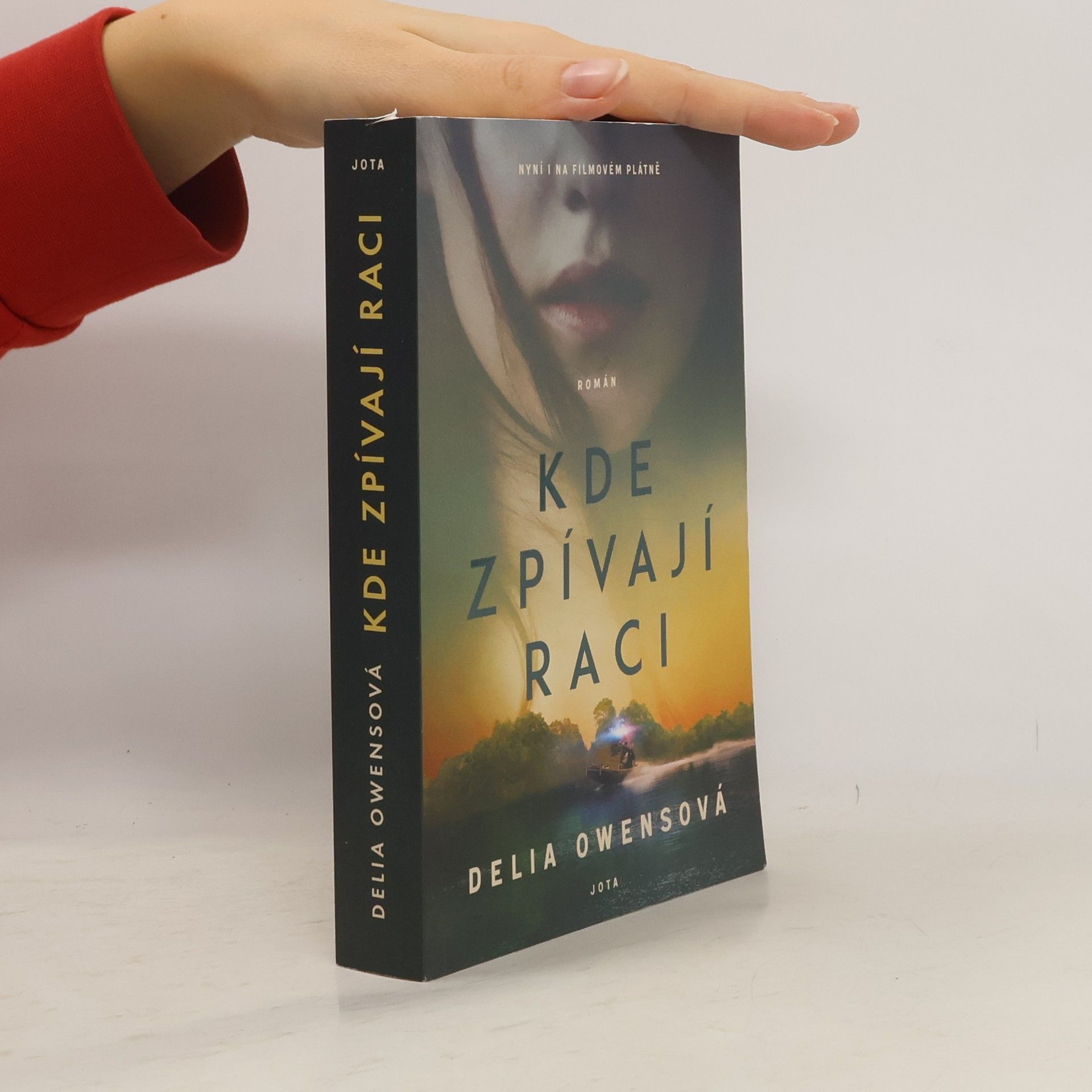 Delia Owens Kde zpívají raci