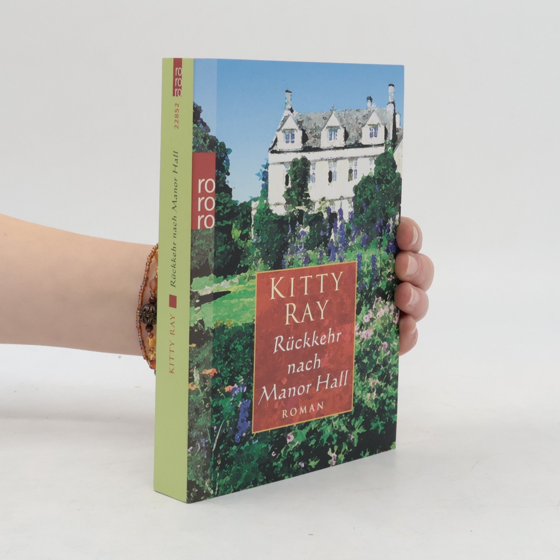 Kitty Ray Rückkehr nach Manor Hall