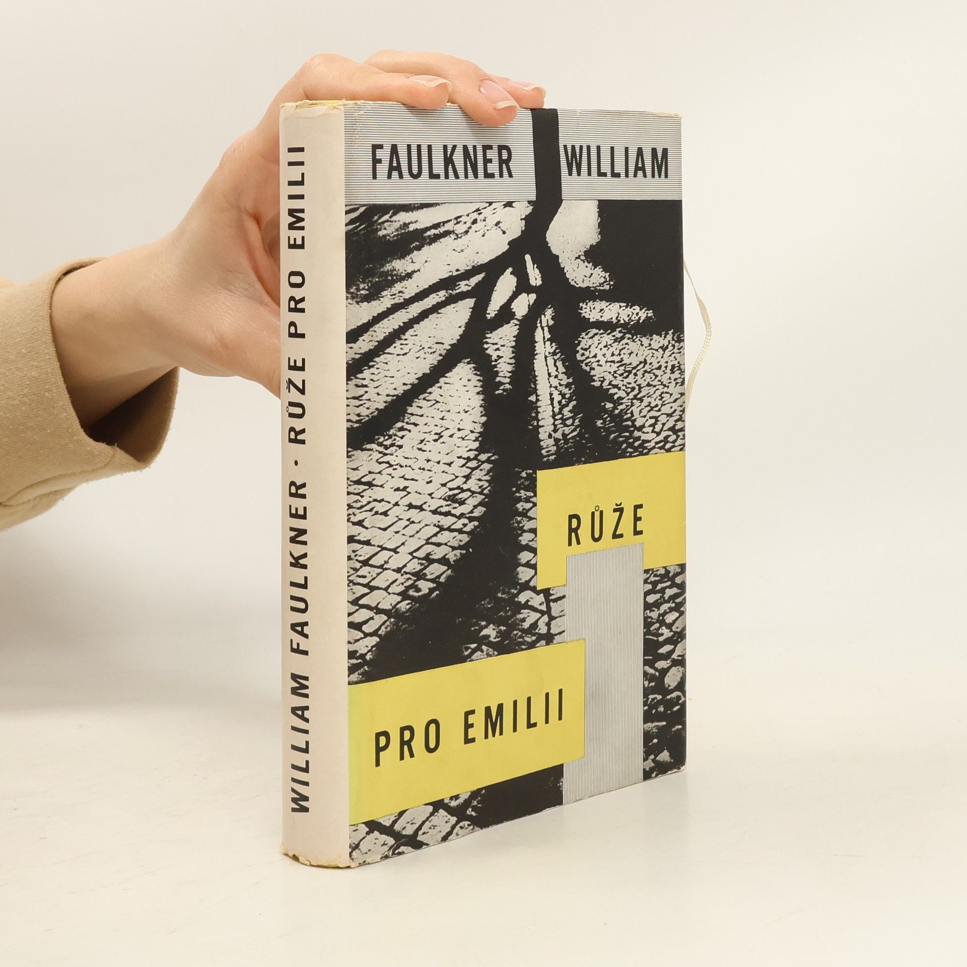 William Faulkner Růže pro Emilii