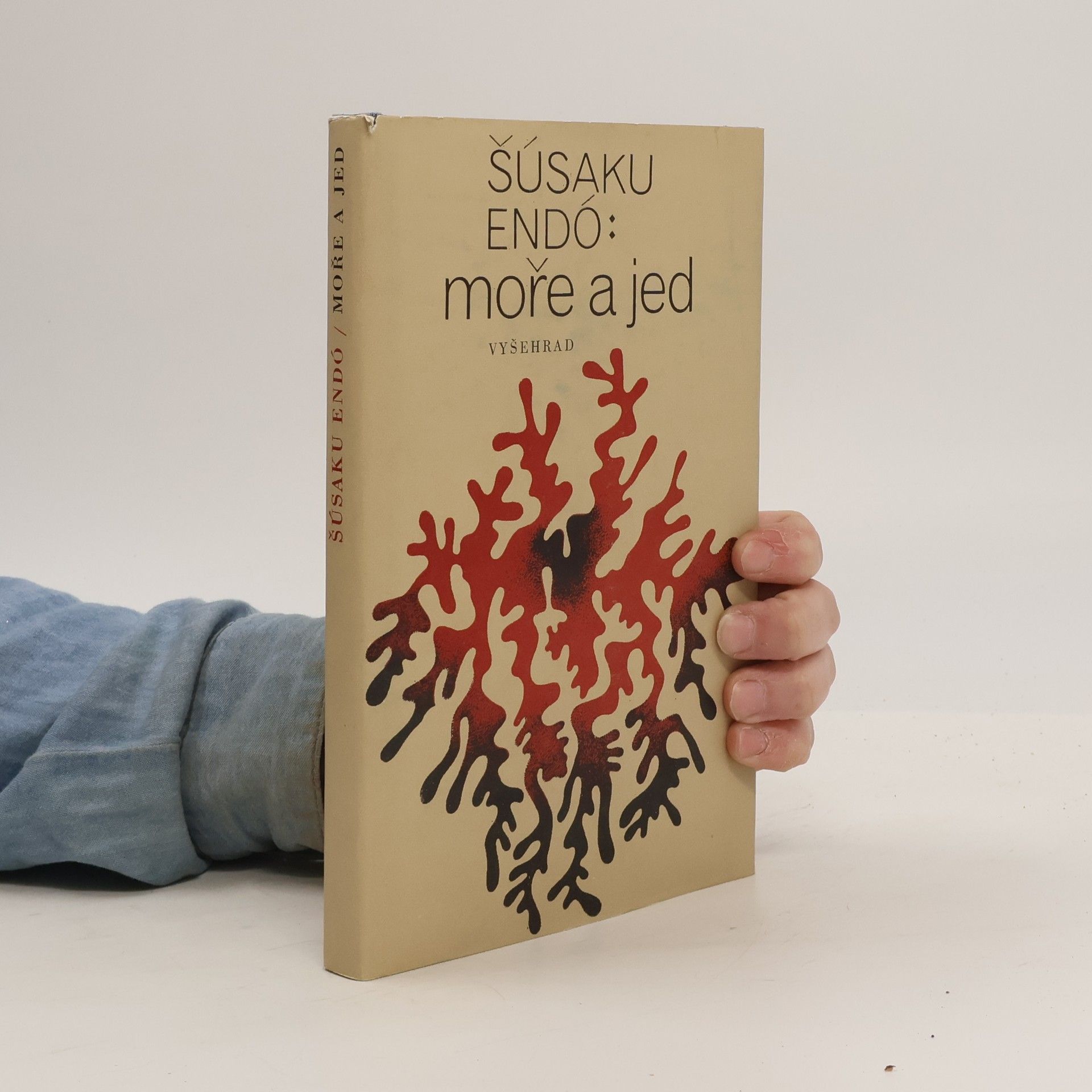 Shusaku Endo Moře a jed