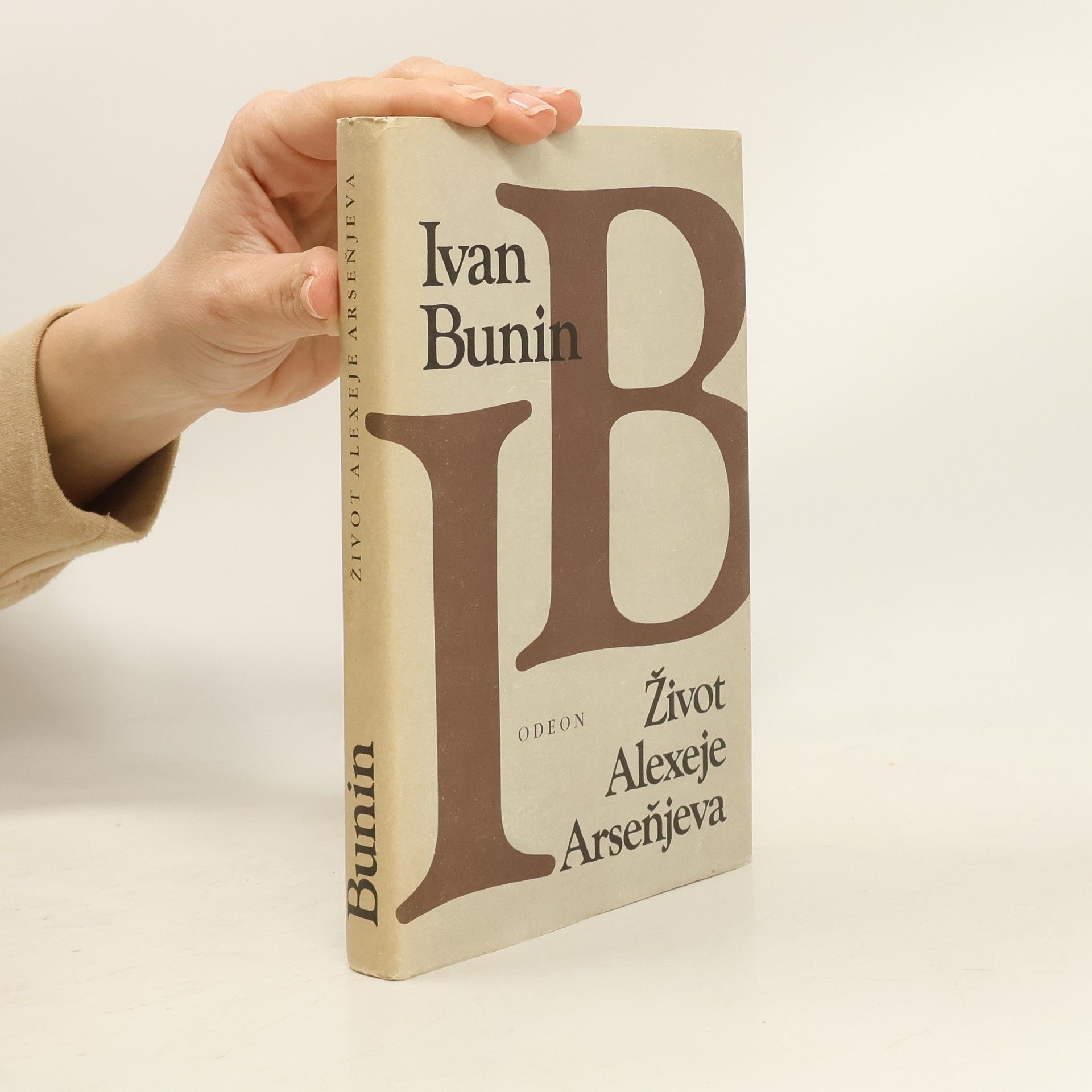 Ivan Alexejevič Bunin Život Alexeje Arseňjeva