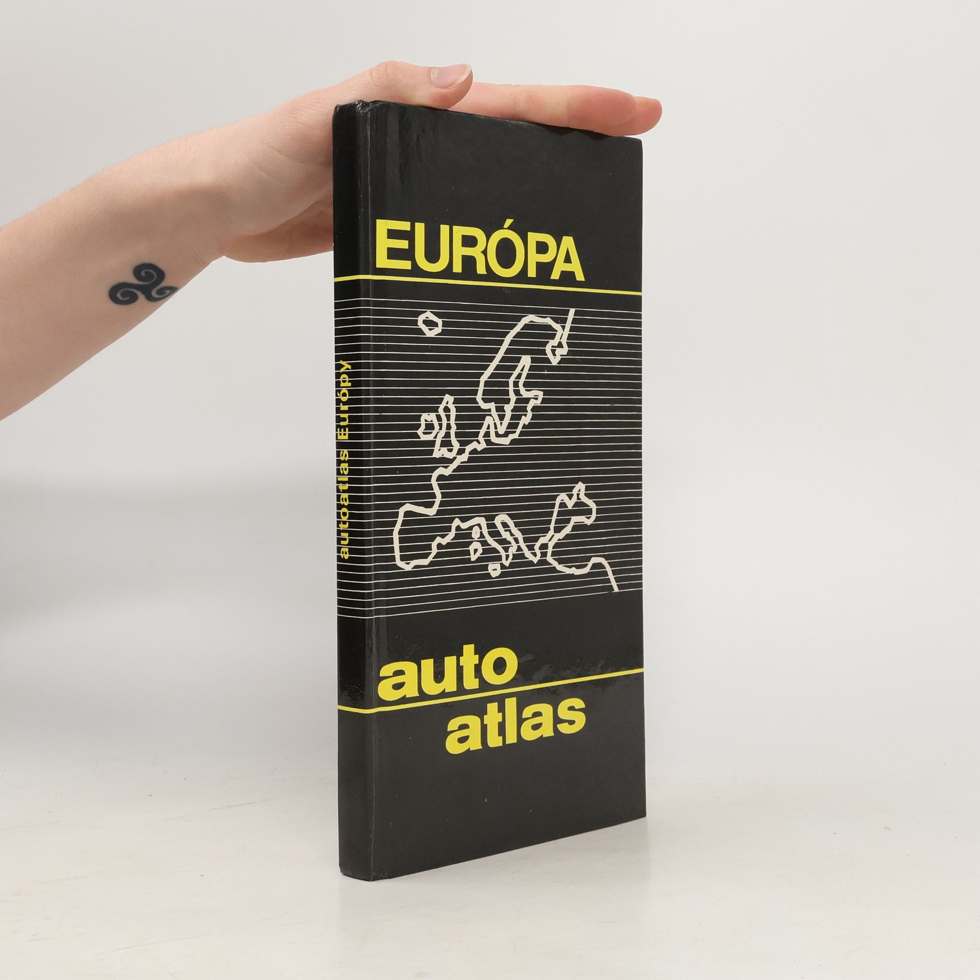 Kartográfiai Vállalat Auto atlas Európy