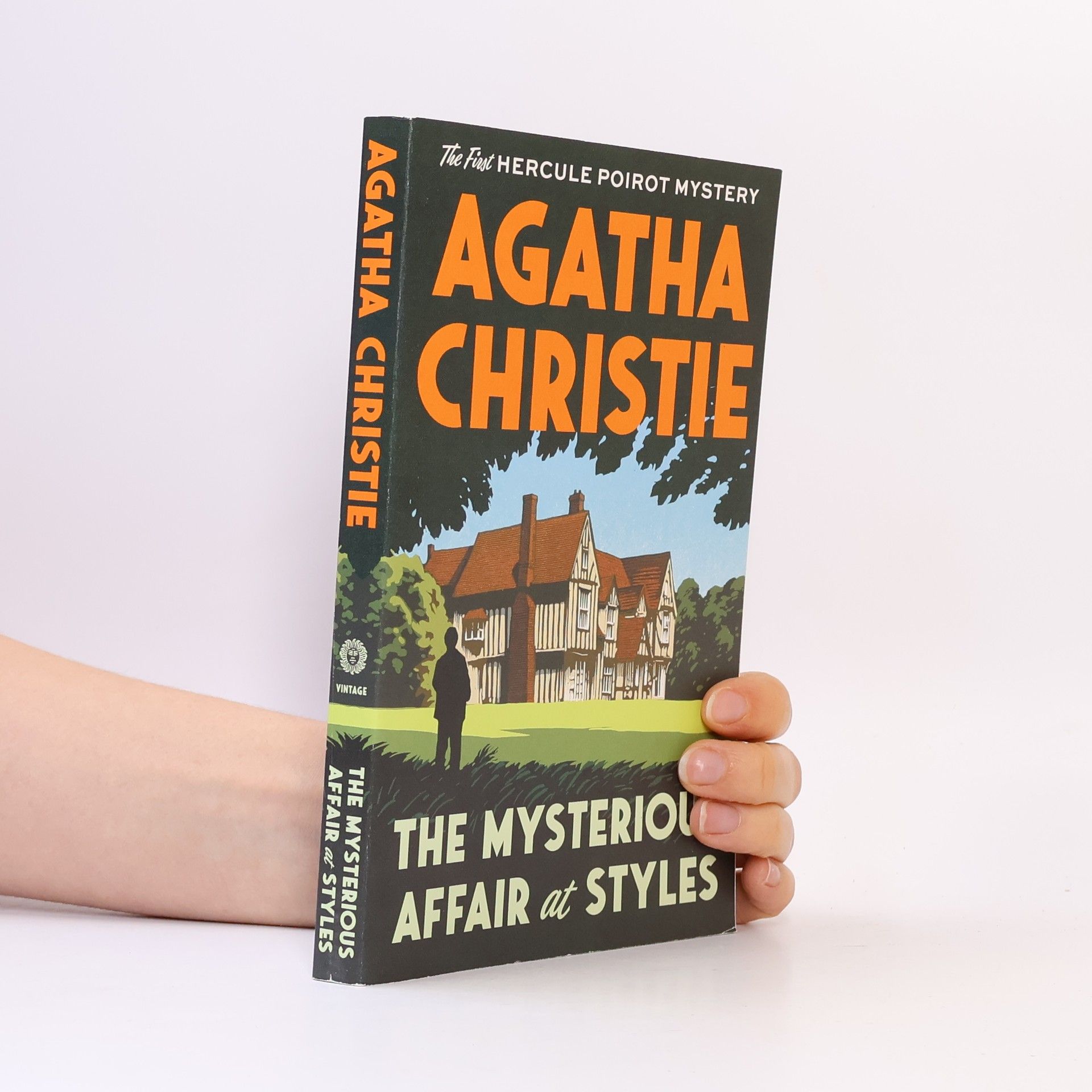 Agatha Christie The Mysterious Affair at Styles: The First Hercule Poirot Mystery