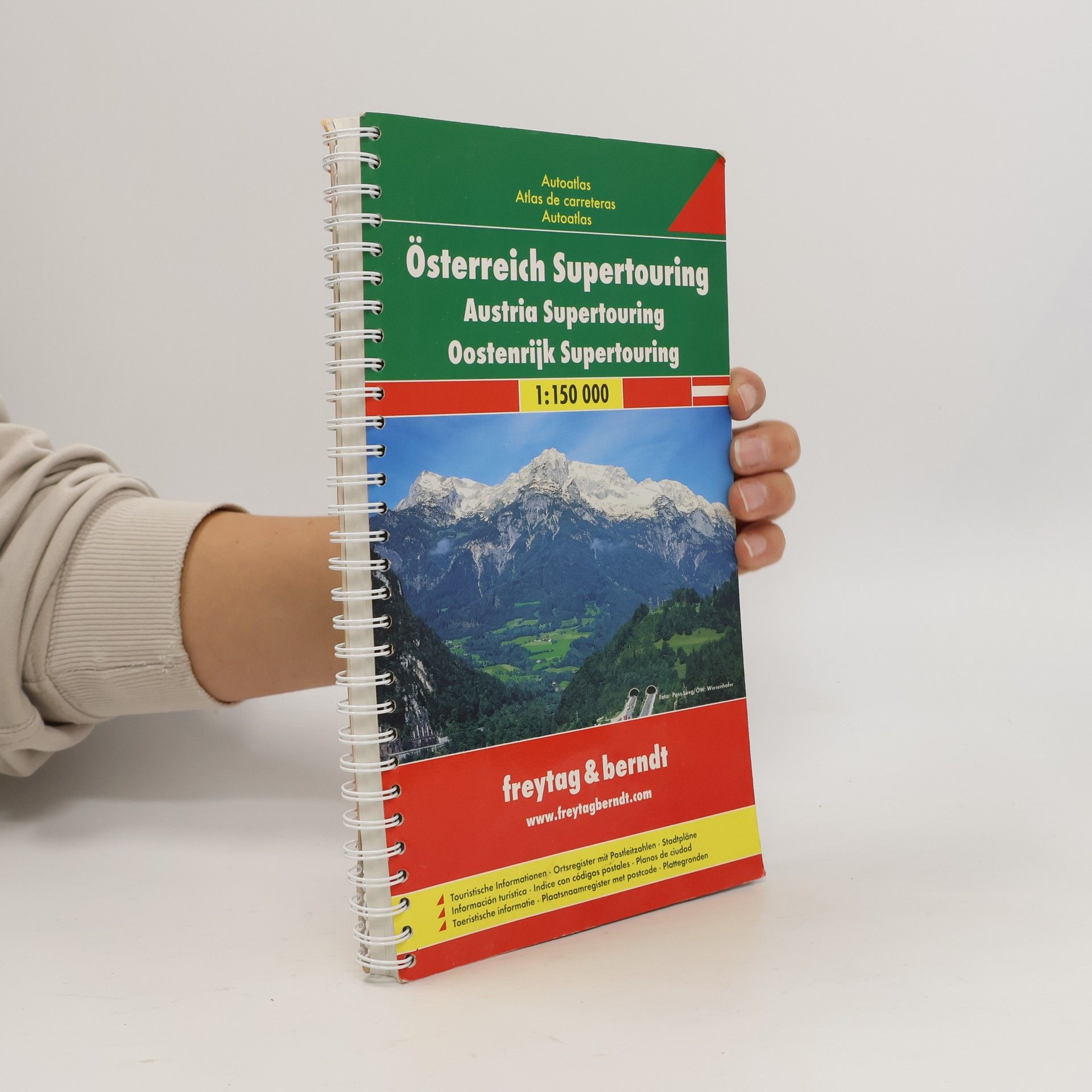 kolektiv Österreich Supertouring. Aautoatlas. Měřítko 1 : 150 000