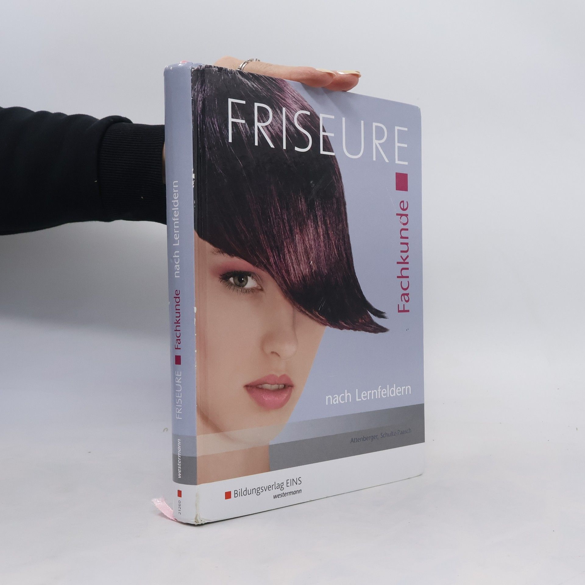 Various authors Friseure. Fachkunde nach Lernfeldern