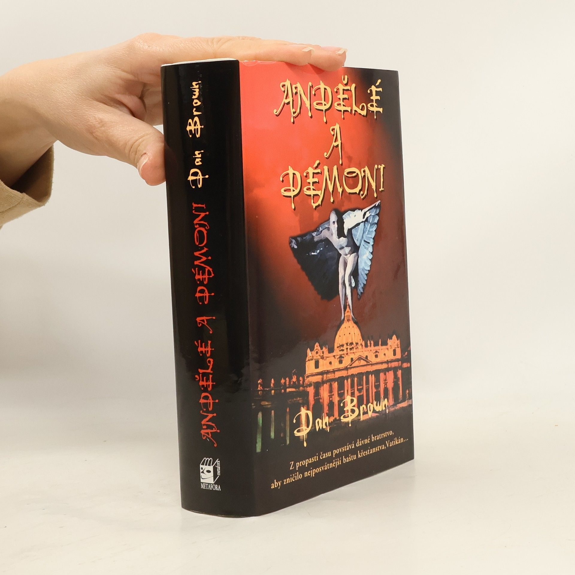 Dan Brown Andělé a démoni