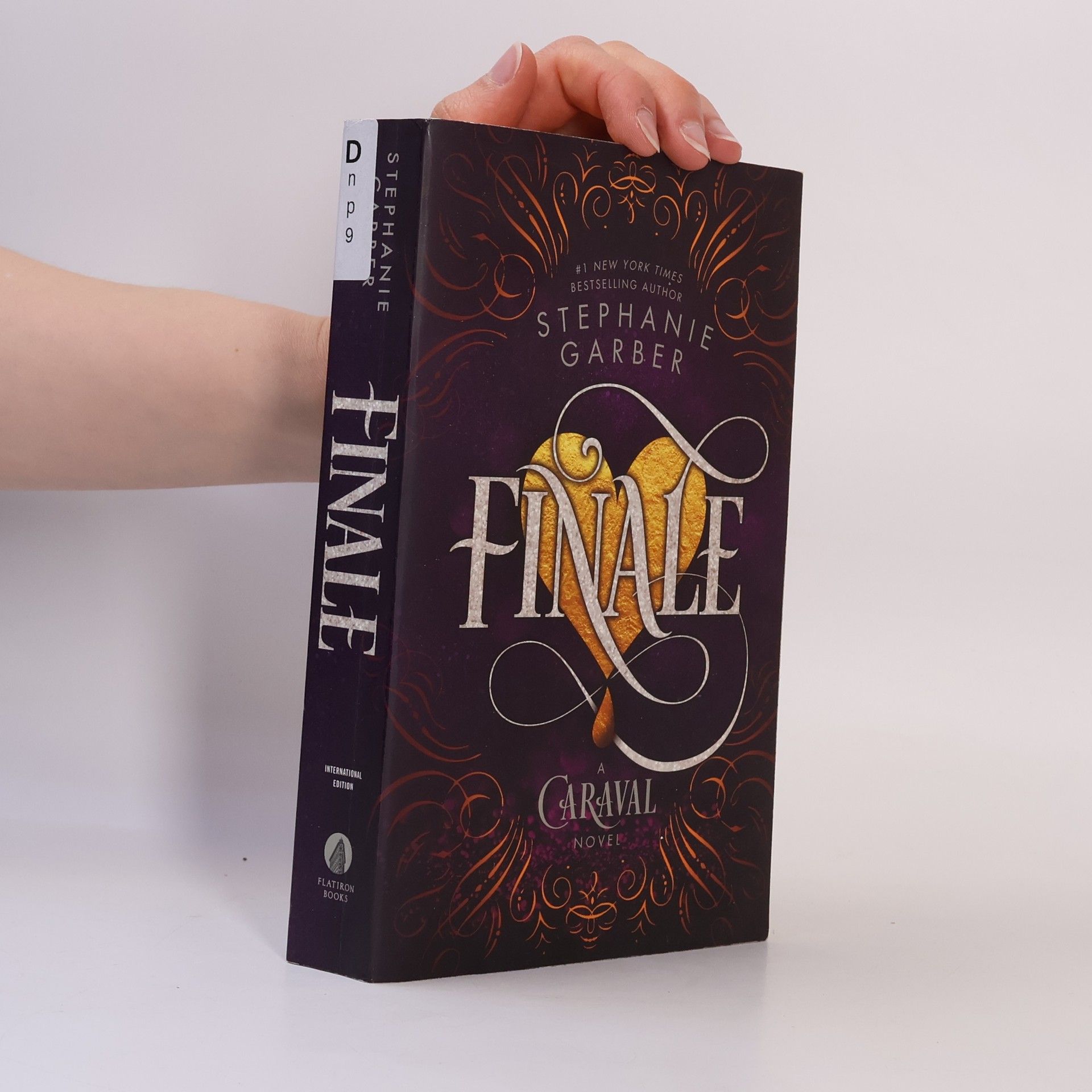 Stephanie Garber Finale