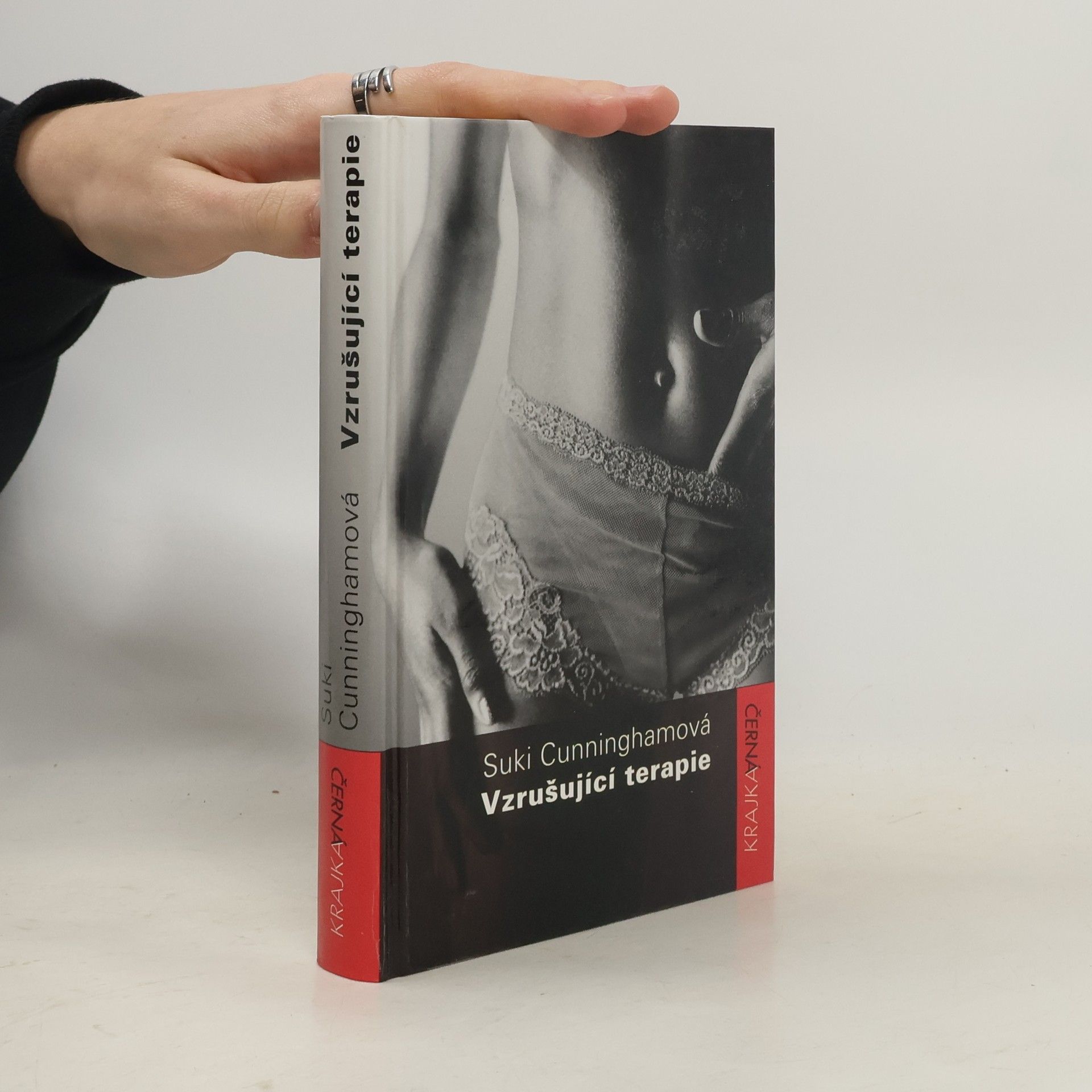 Suki Cunningham Vzrušující terapie