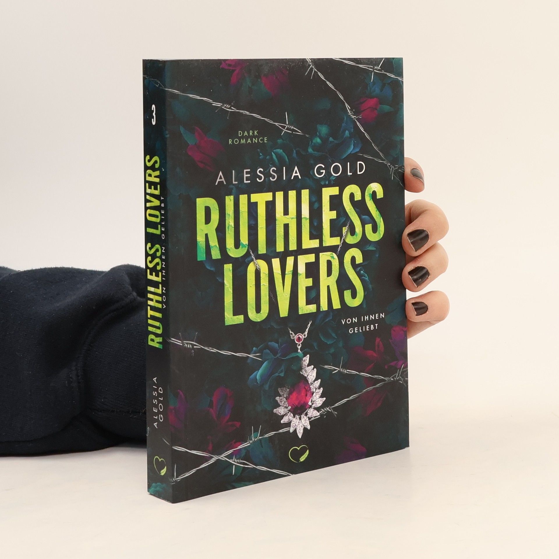 Alessia Gold Ruthless Lovers