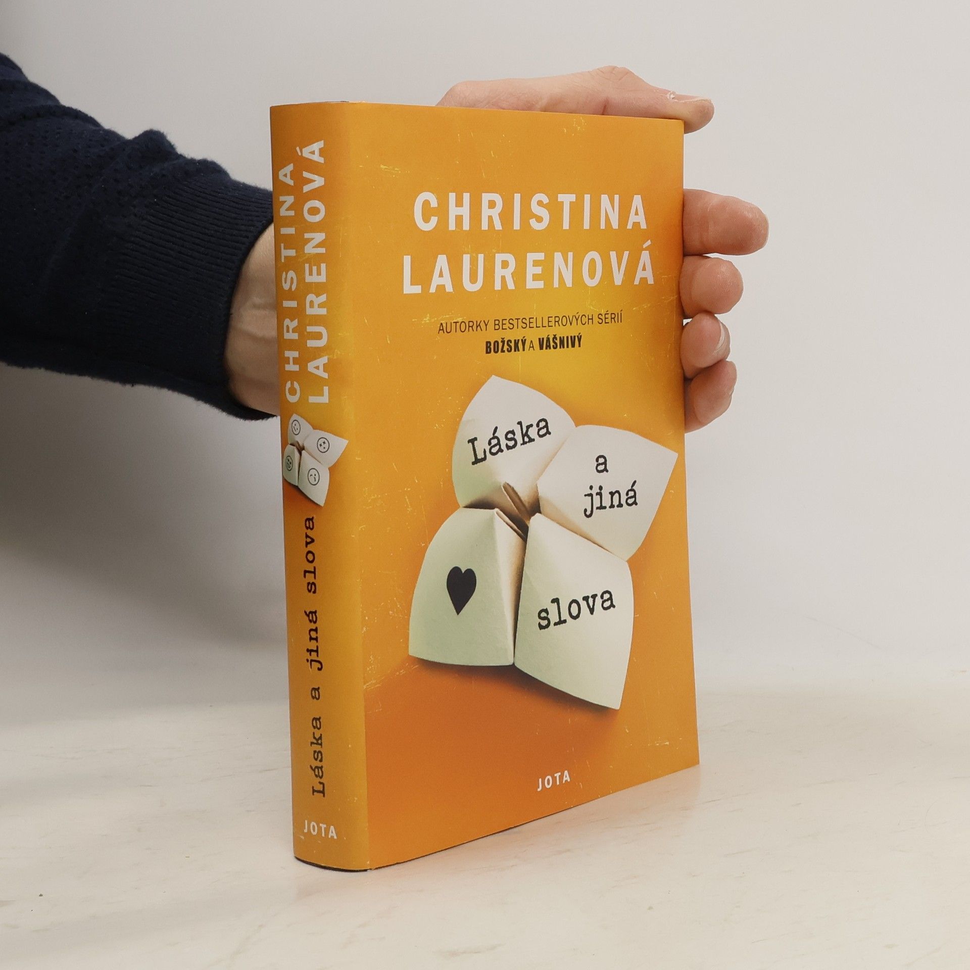 Christina Lauren Láska a jiná slova