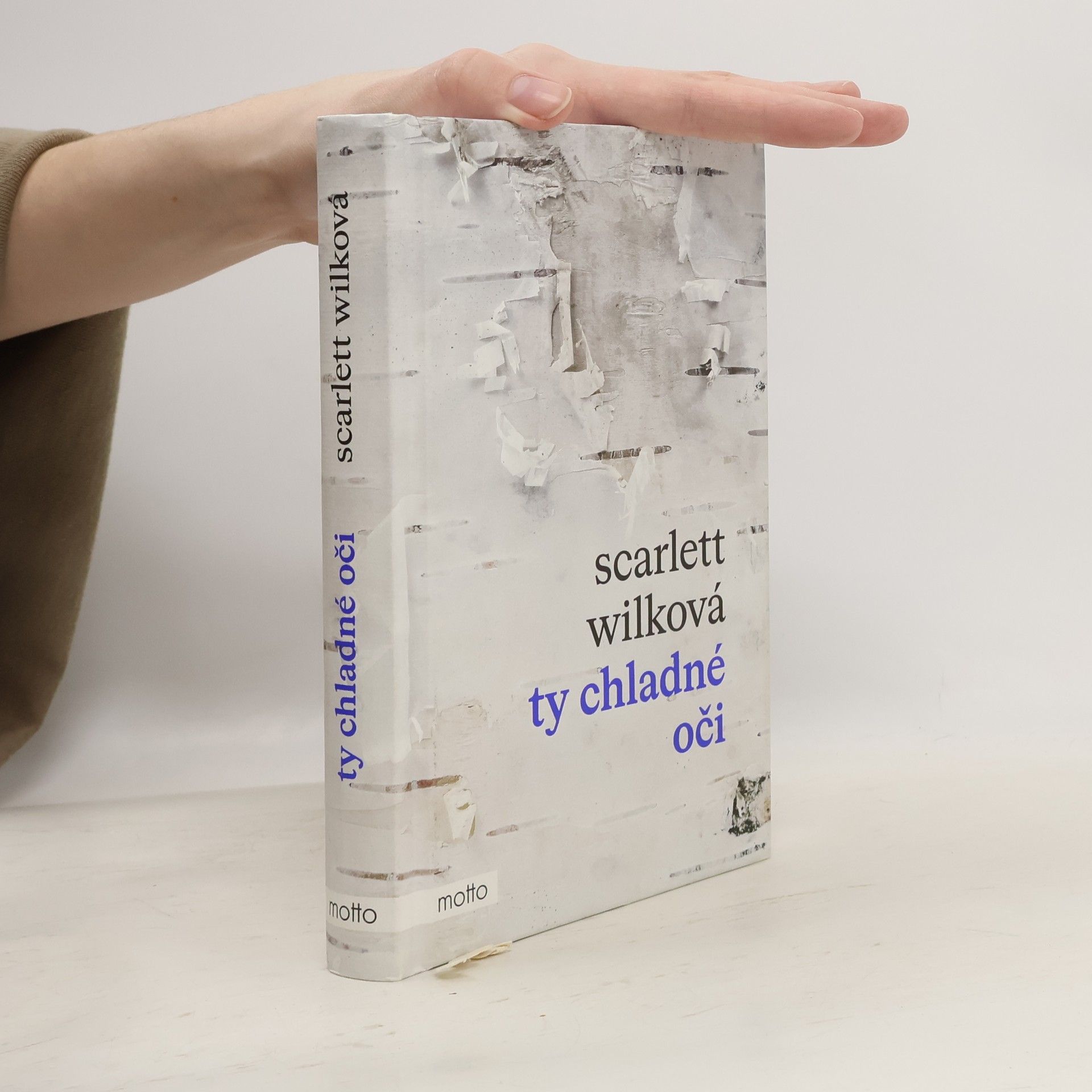 Scarlett Wilková Ty chladné oči