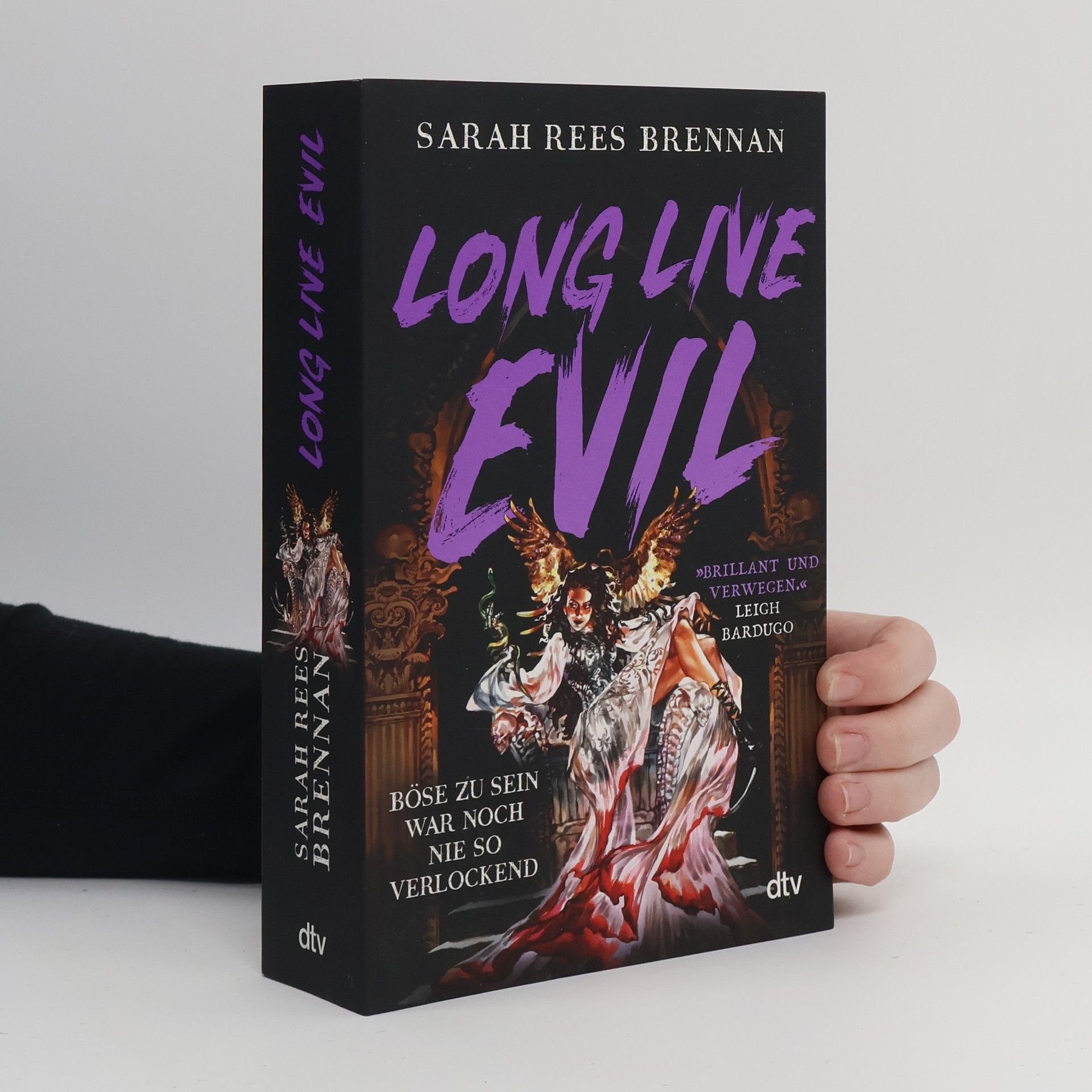 Sarah Rees Brennan Long Live Evil