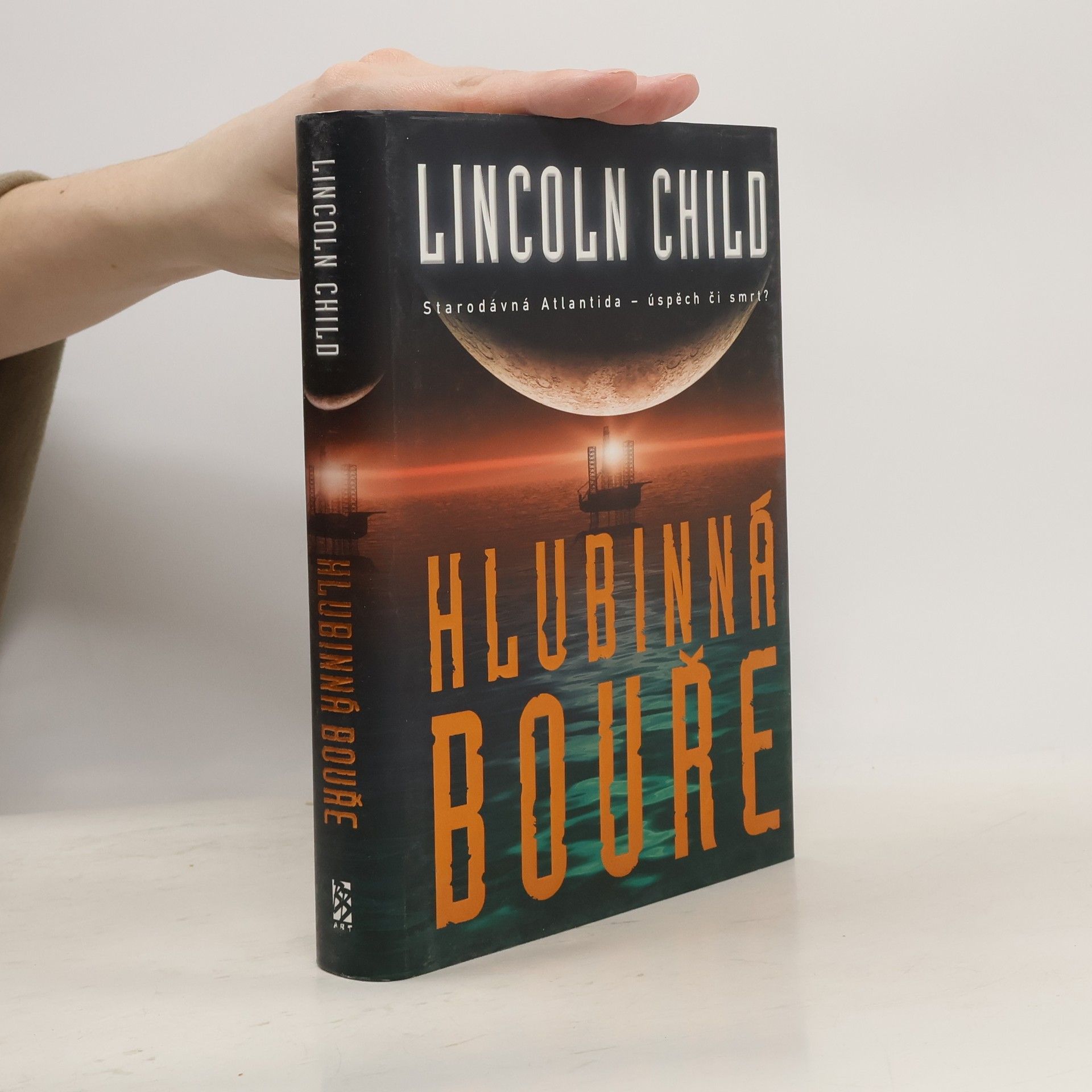 Lincoln Child Hlubinná bouře