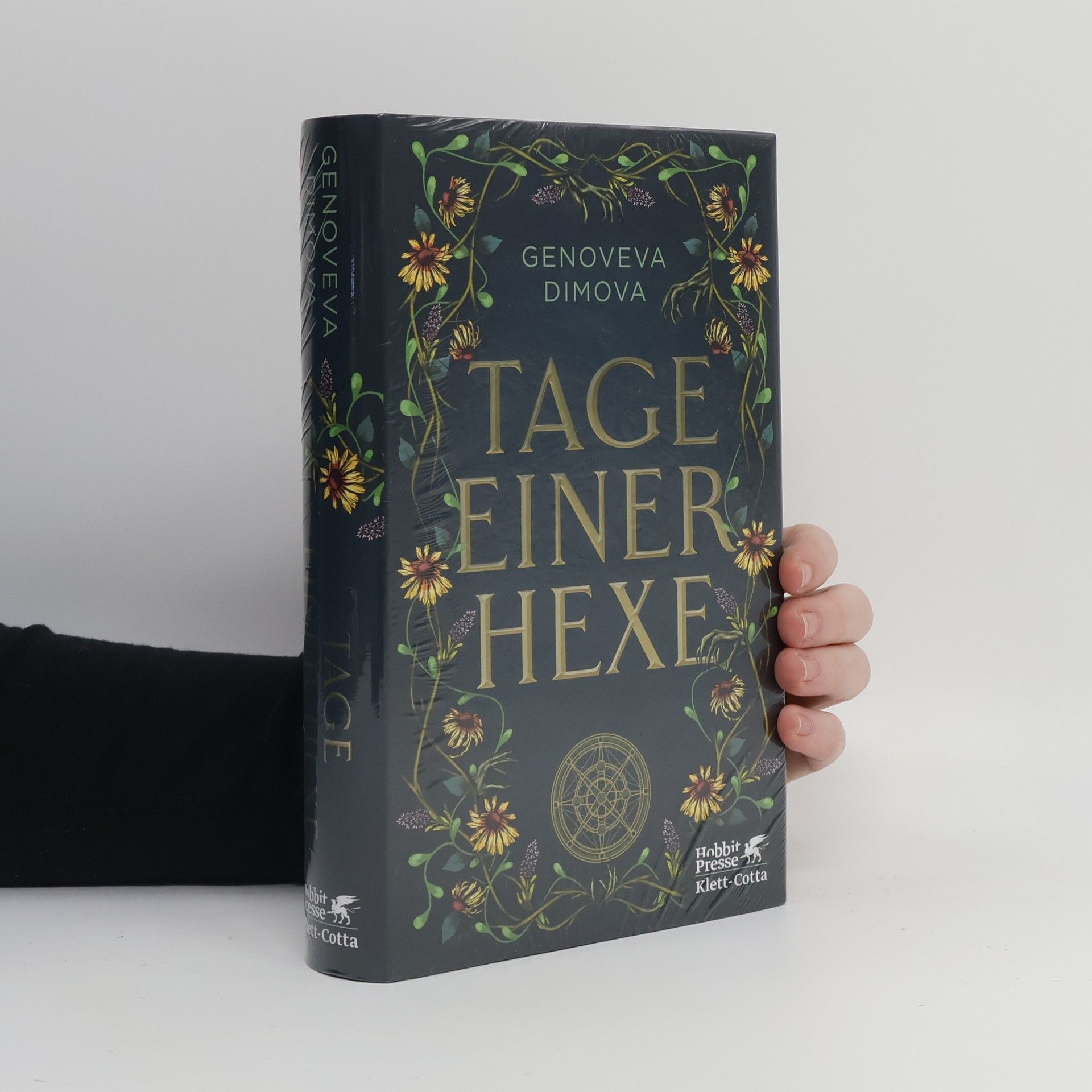 Genoveva Dimova Tage einer Hexe. Das Hexenkompendium der Monster | Limitierte Erstauflage mit wunderschön gestaltetem Farbschnitt