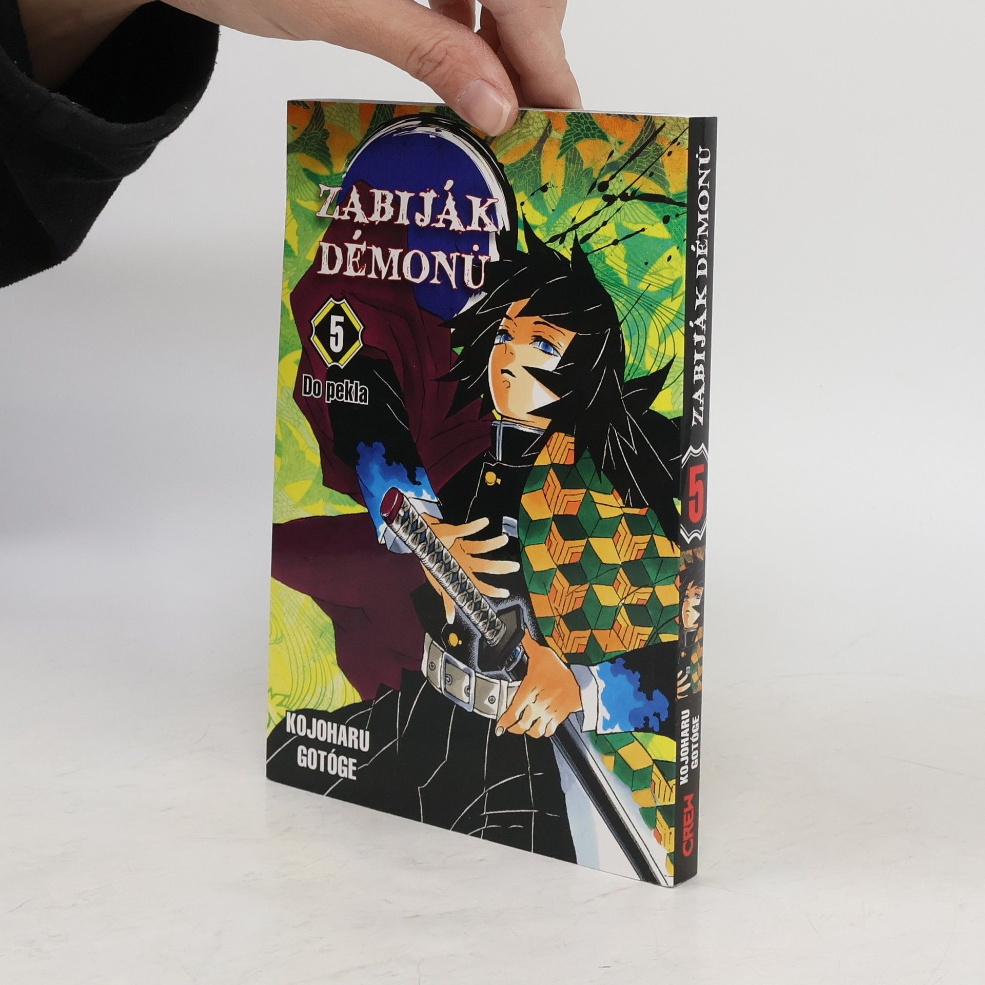 Koyoharu Gotoge Zabiják démonů 5. Do pekla