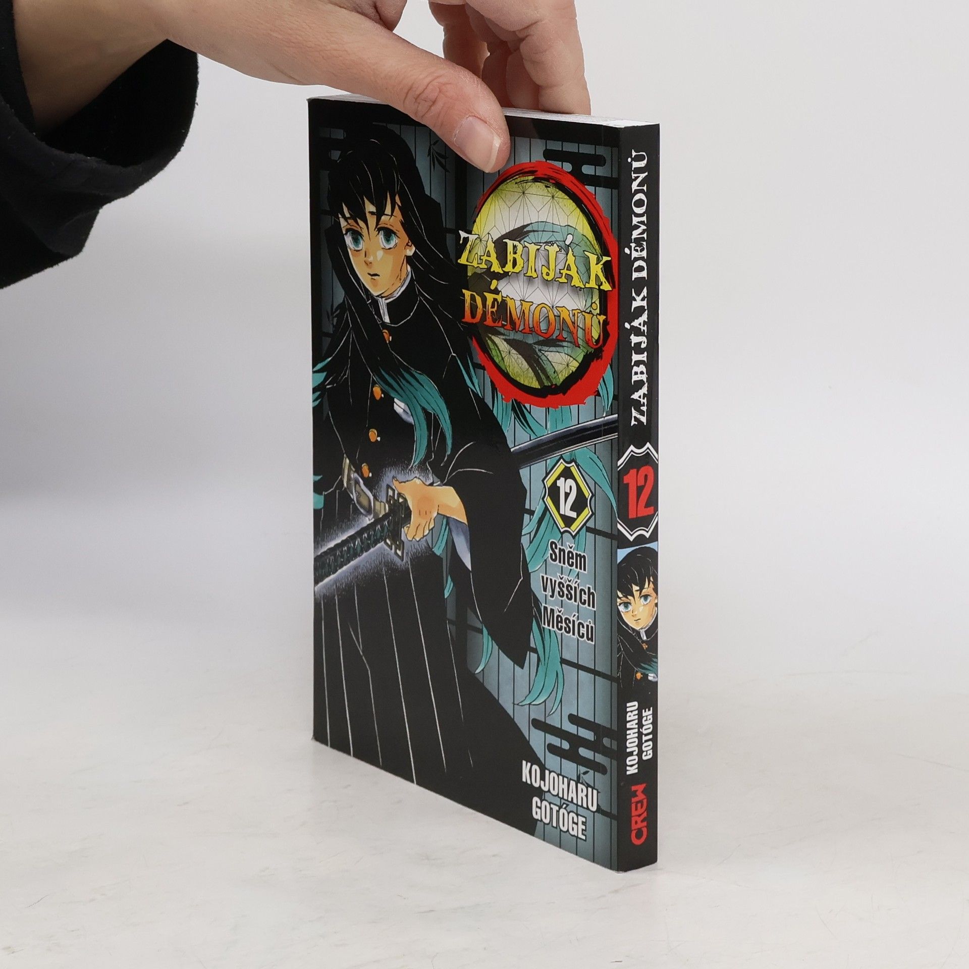 Koyoharu Gotoge Zabiják démonů 12. Sněm vyšších Měsíců