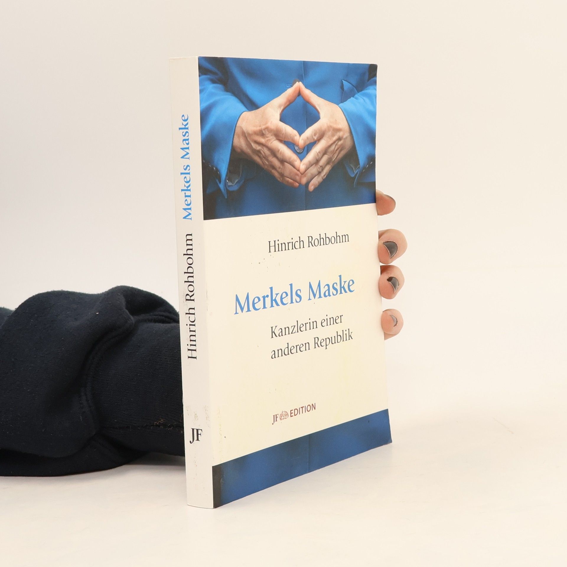 Hinrich Rohbohm Merkels Maske