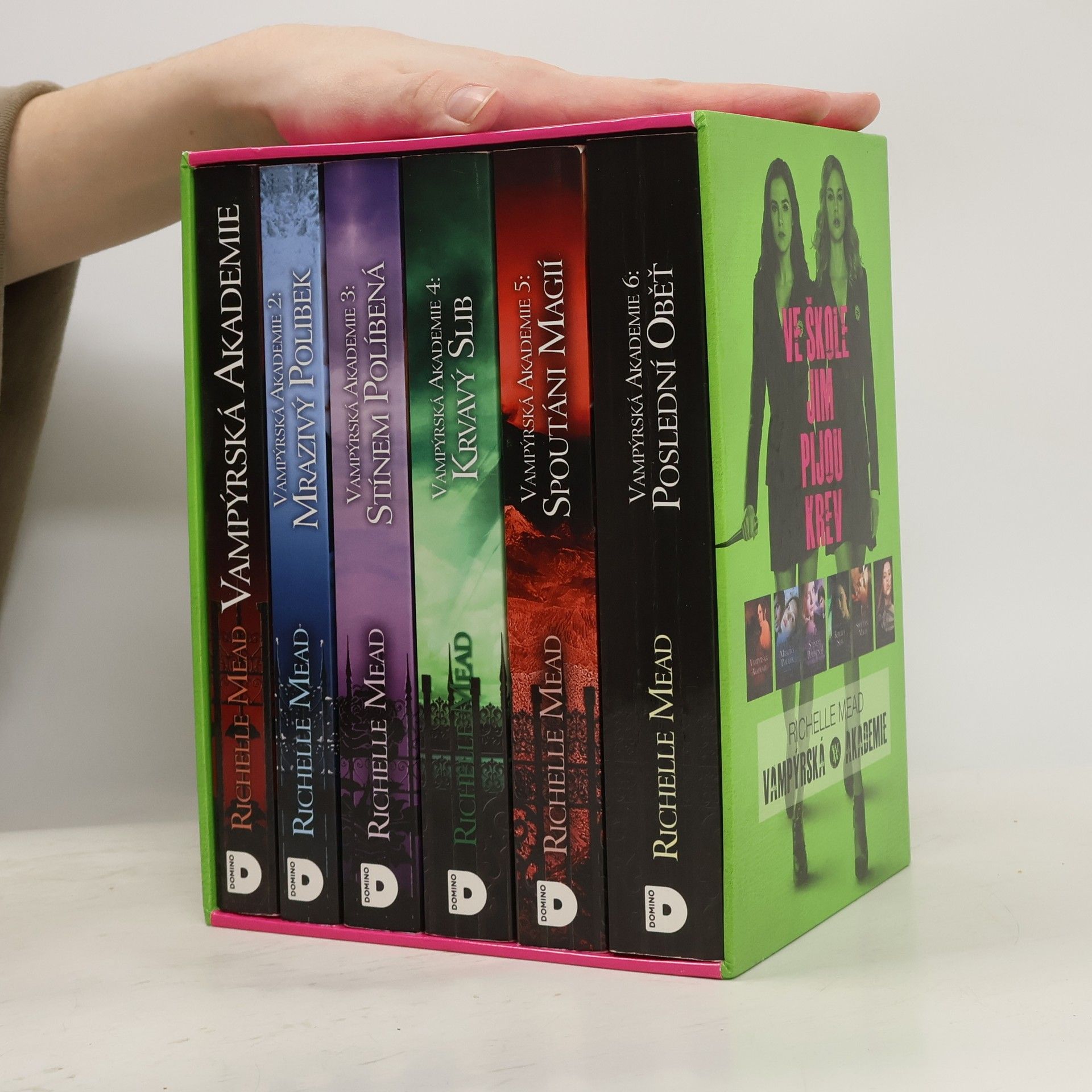 Vampýrská akademie 1-6